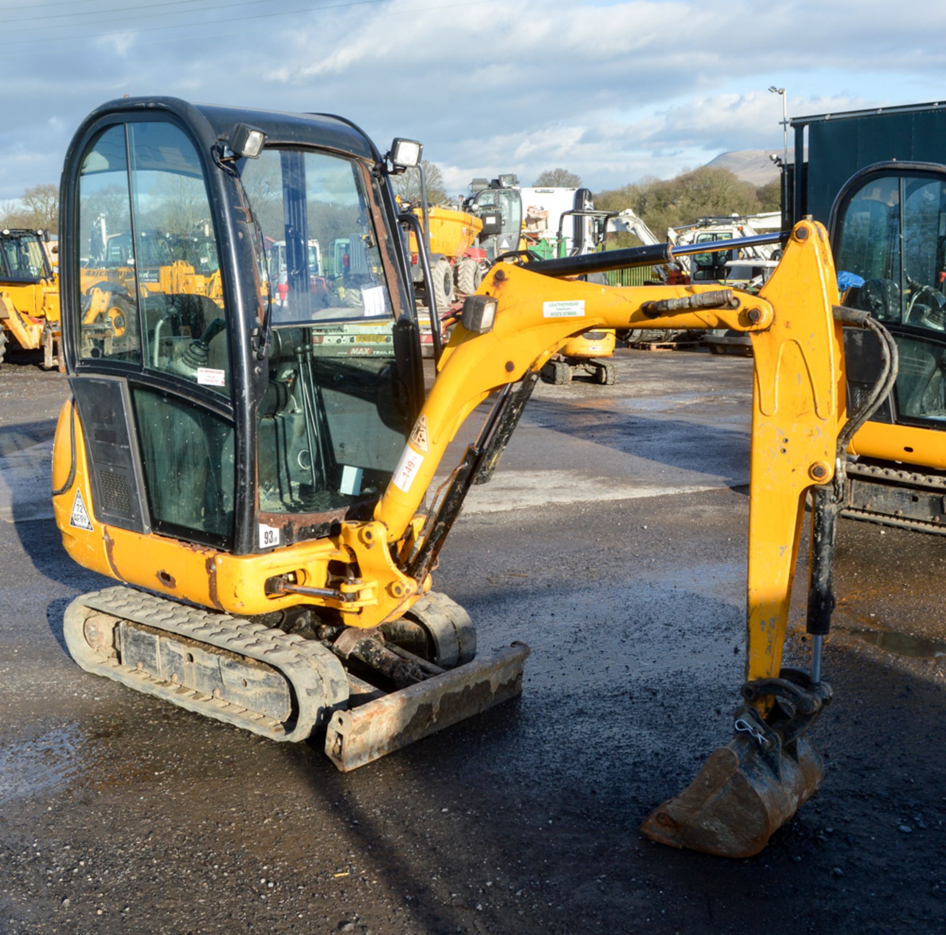 JCB 801.6 1.5 tonne rubber tracked mini excavator Year: 2012 S/N: 1795061 Recorded Hours: 1336 - Image 4 of 11