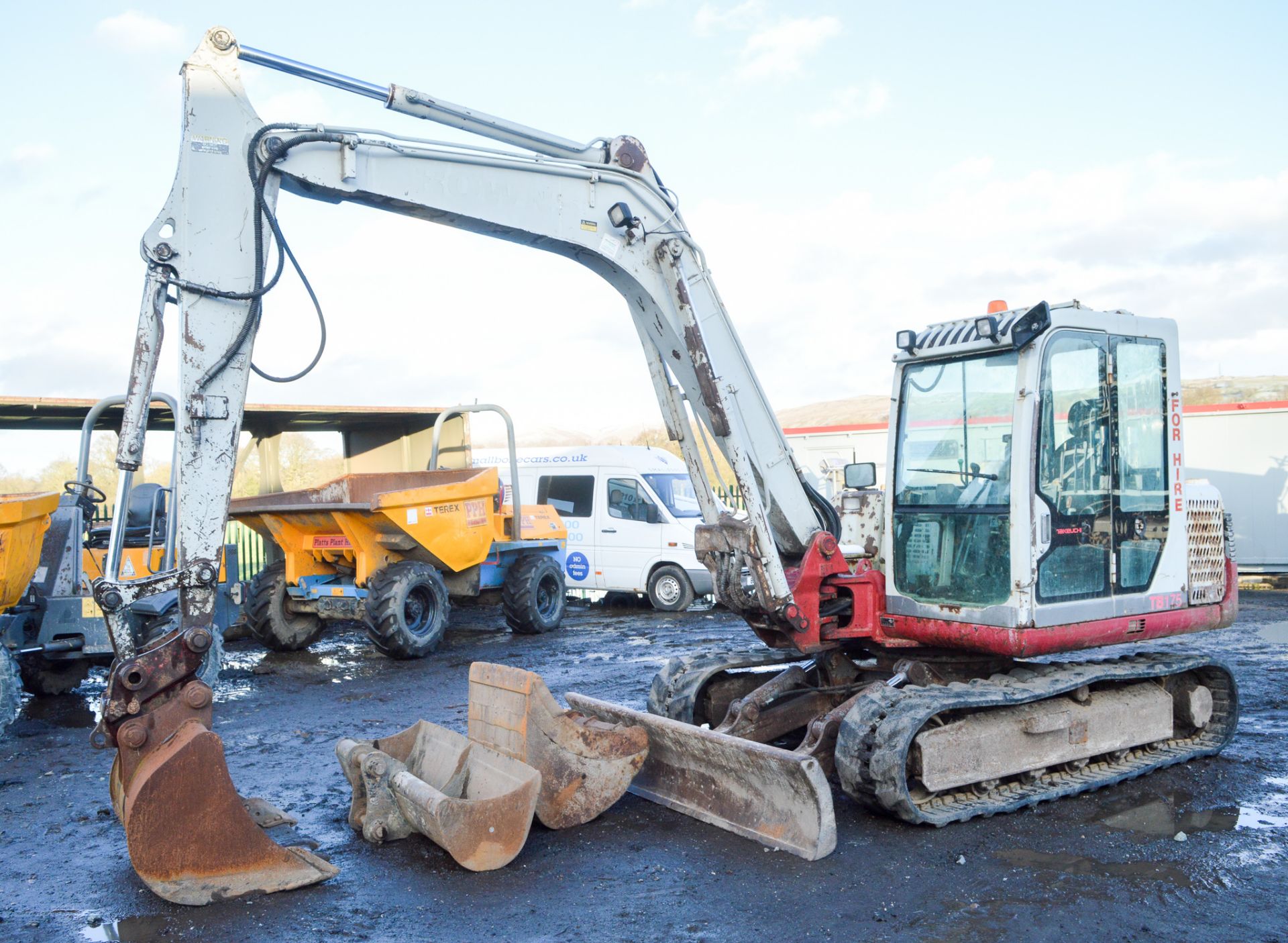 Takeuchi TB175 7.5 tonne rubber tracked excavator Year: 2005 S/N: 17513727 Recorded Hours: 7234