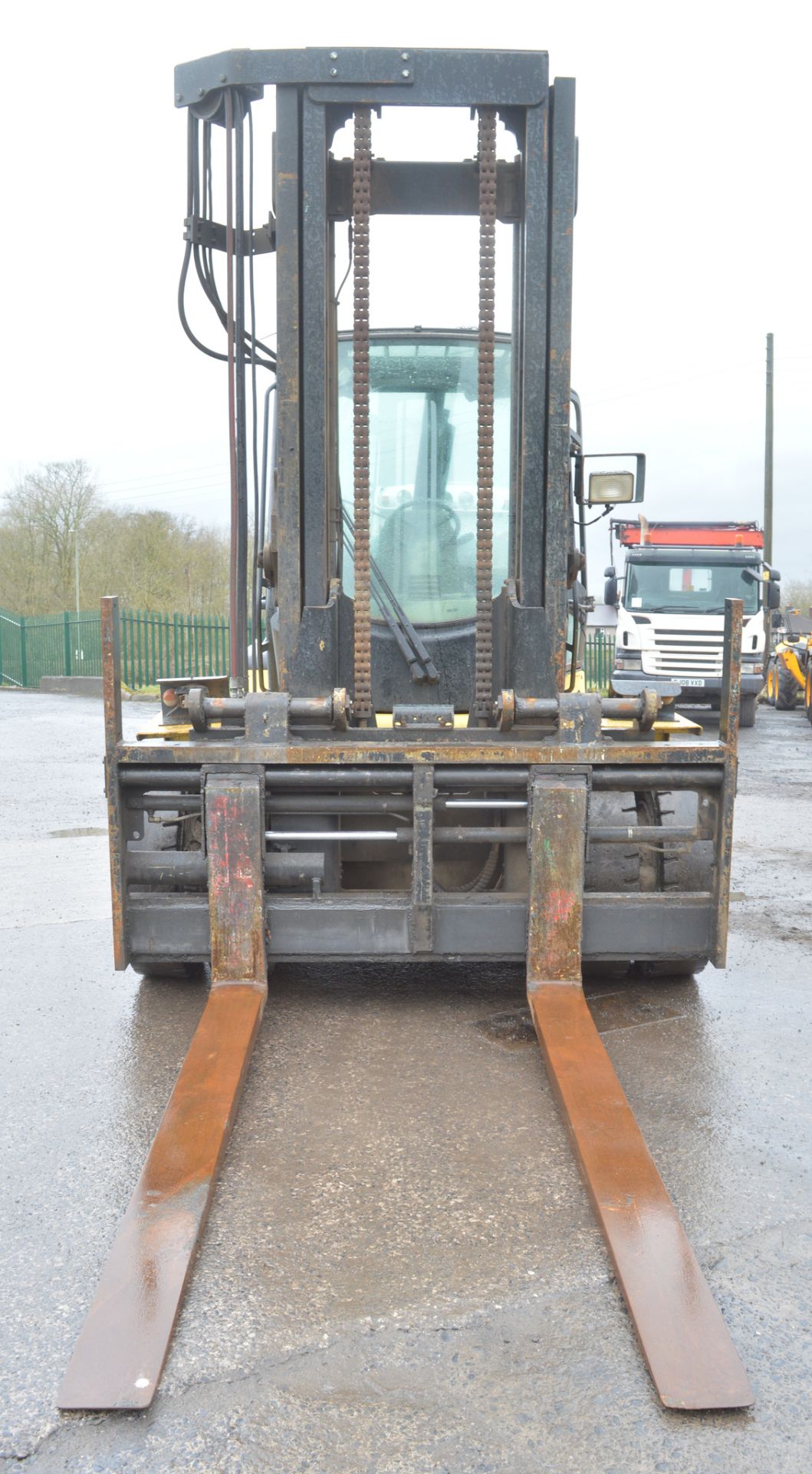 Hyster H12.00 XM 12 tonne fork lift truck Year: 2006 S/N: G007E02911D Recorded hours: 5244 - Image 7 of 10