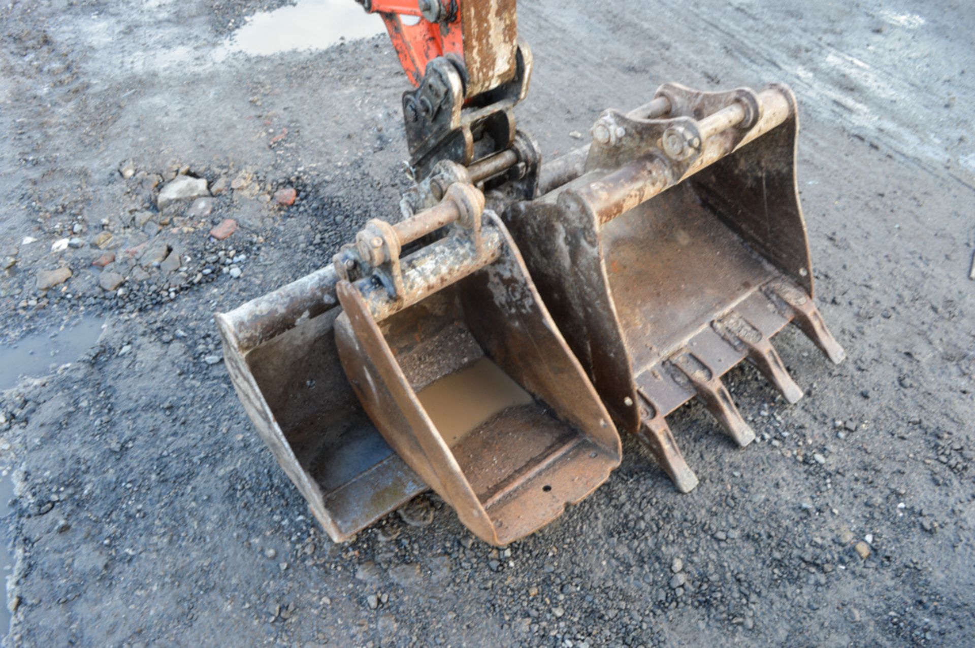 Kubota KX61-3 2.5 tonne rubber tracked mini excavator Year: 2010 S/N: 78234 Recorded Hours: 4696 - Image 9 of 11