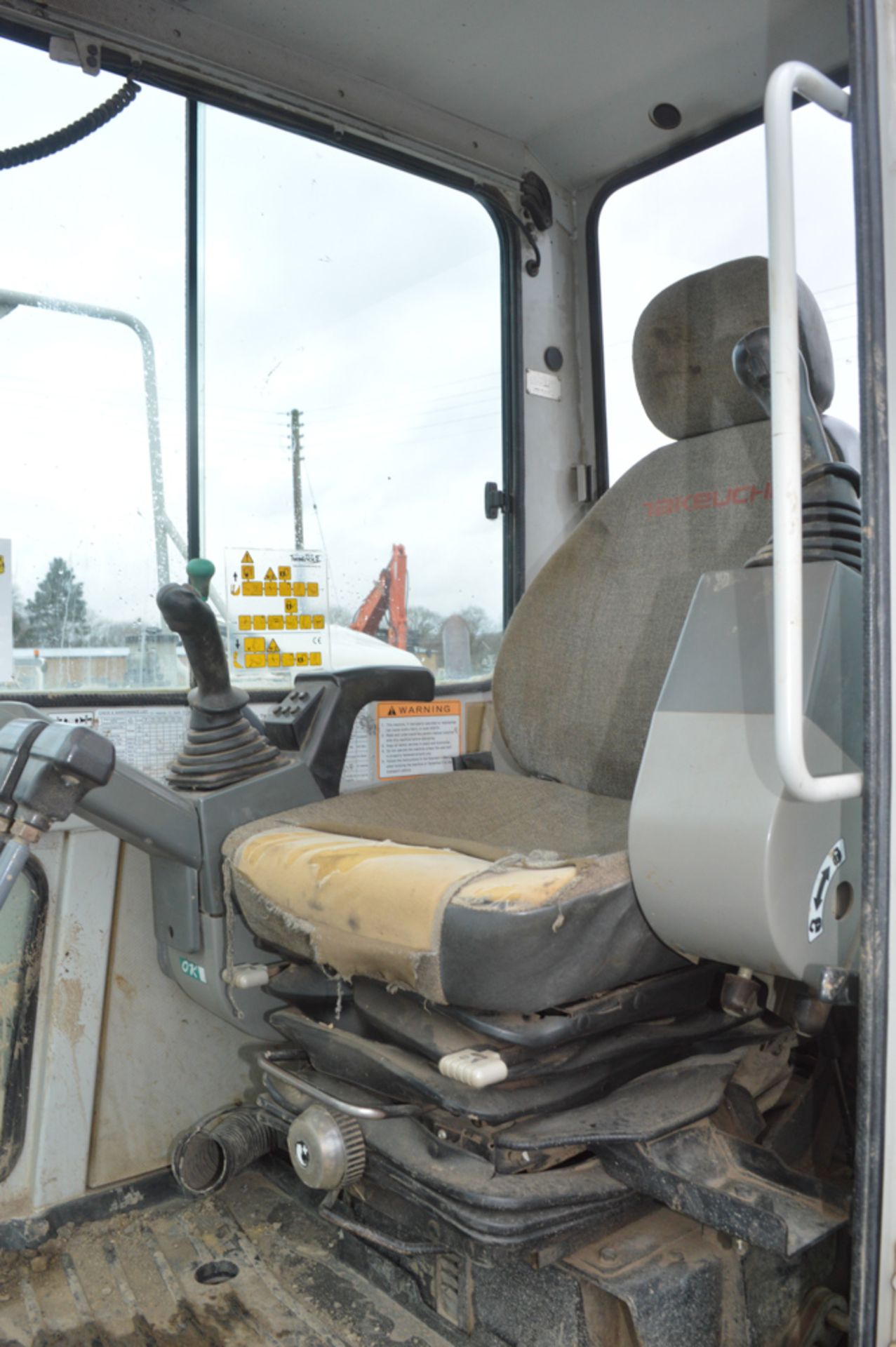 Takeuchi TB175 7.5 tonne rubber tracked excavator Year: 2010 S/N: 301483 Recorded Hours: 6418 blade, - Image 12 of 12