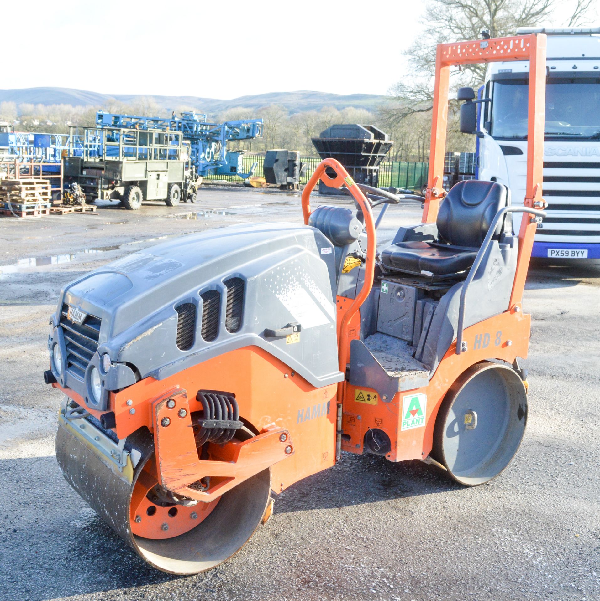 Hamm HD8 double drum ride on roller Year: 2012 S/N: H1990800 Recorded Hours: A589068