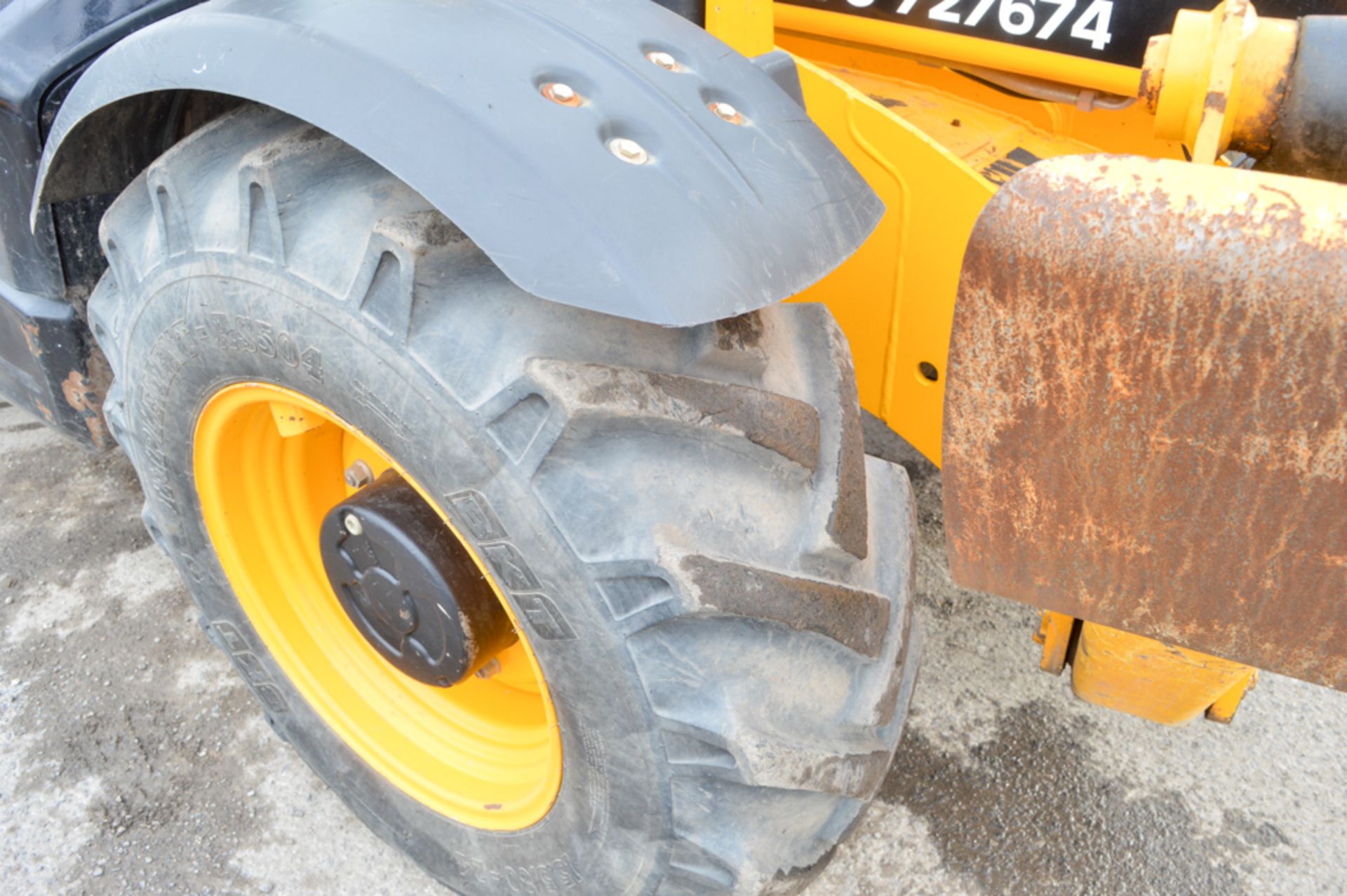 JCB 535-140 Hi-Viz T4i 14 metre telescopic handler Year: 2013 S/N: 2180239 Recorded Hours: 3631 c/ - Image 8 of 13