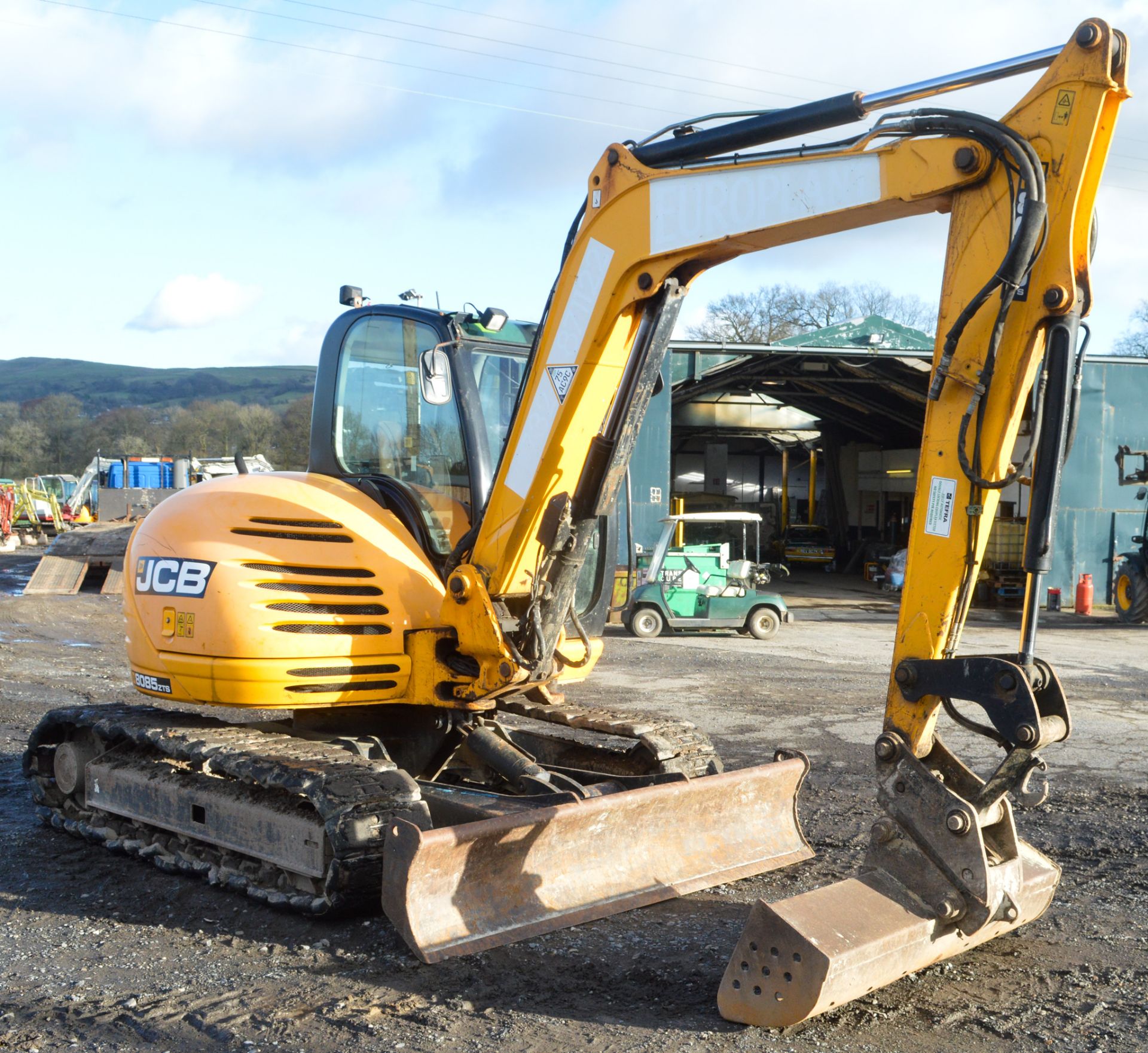 JCB 8085 ZTS Eco 8.5 tonne steel tracked/rubber pads excavator Year: 2011 S/N: 1071849 Recorded - Image 4 of 12