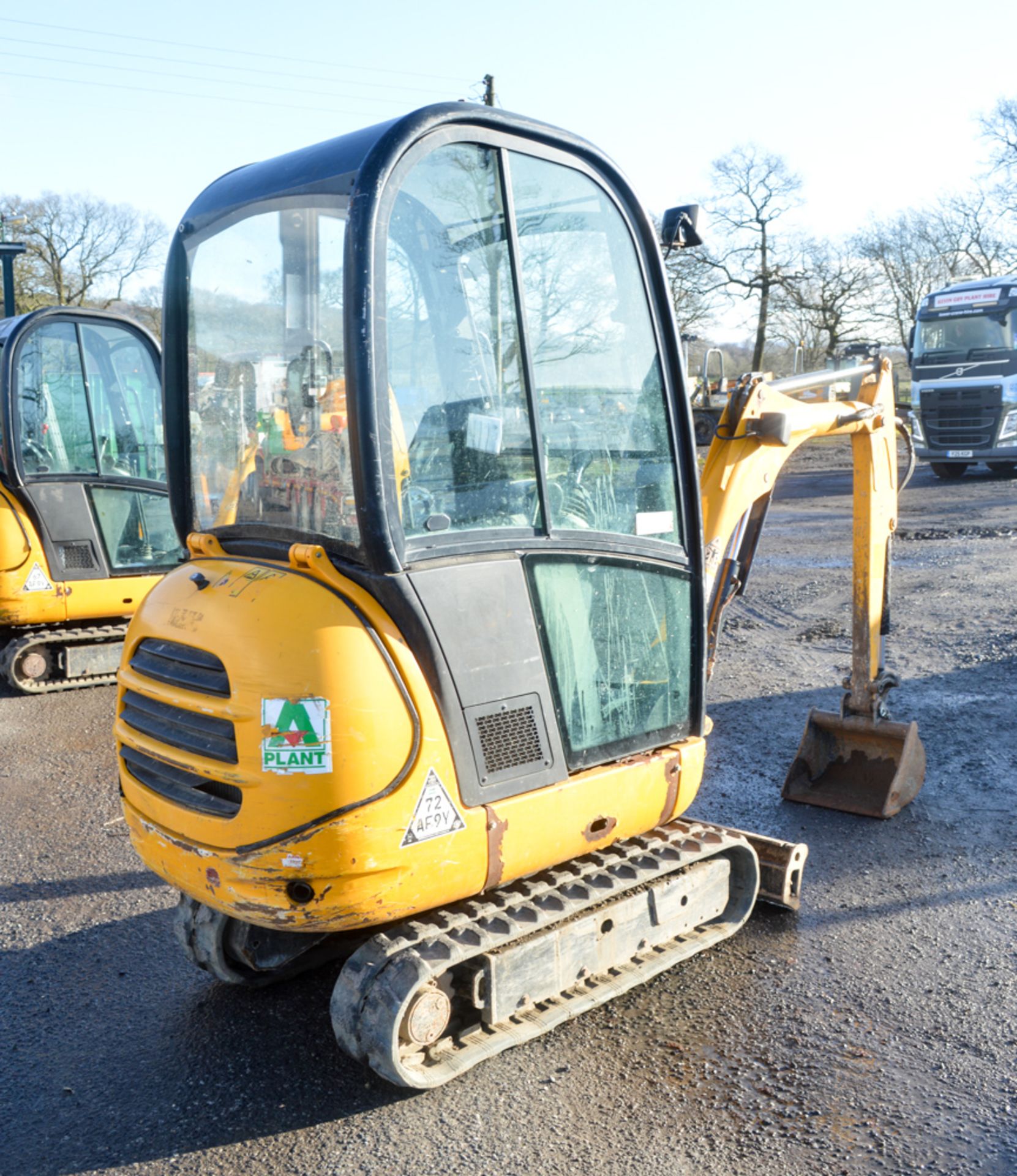 JCB 801.6 1.5 tonne rubber tracked mini excavator Year: 2012 S/N: 1795061 Recorded Hours: 1336 - Image 3 of 11