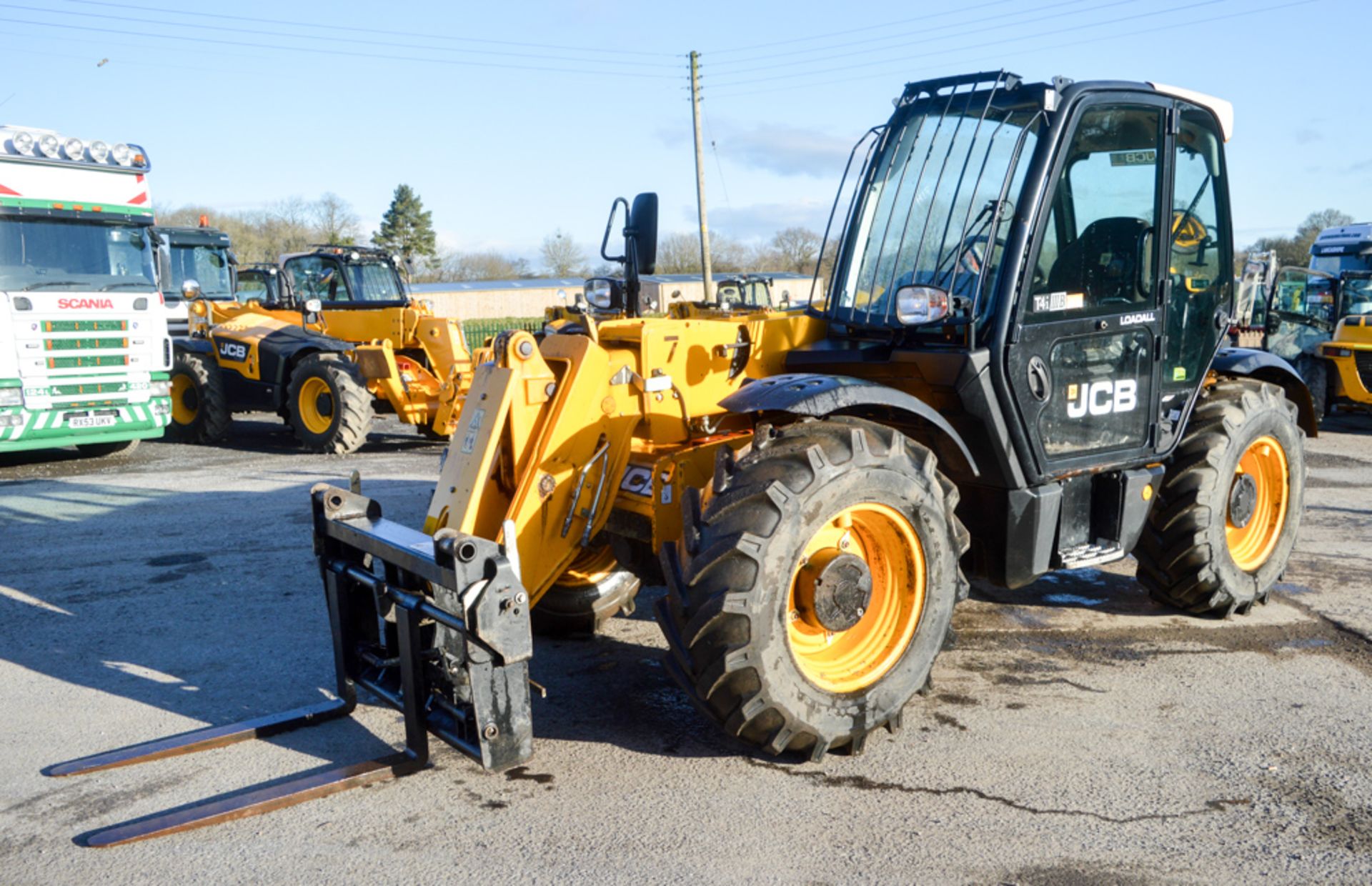 JCB 531-70 T4i 7 metre telescopic handler Year: 2013 S/N: 2177191 Recorded Hours: 1163 c/w turbo