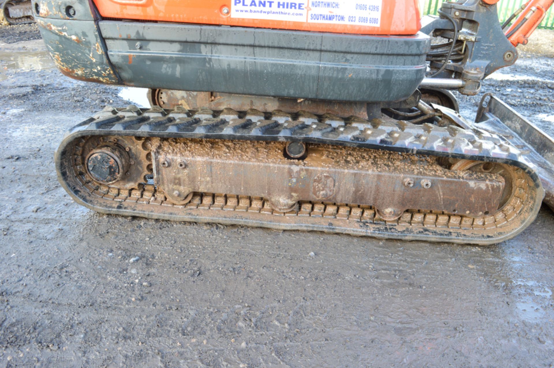 Kubota KX61-3 2.5 tonne rubber tracked mini excavator Year: 2010 S/N: 78234 Recorded Hours: 4696 - Image 7 of 11