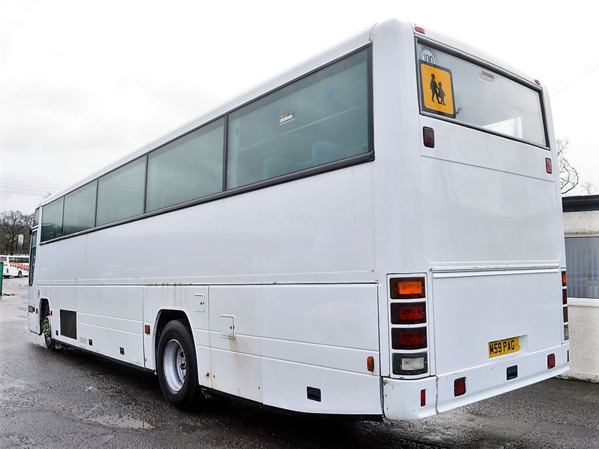 Volvo Plaxton 53 seat luxury coach Registration Number: M59 PAG Date of Registration: 06/03/1995 MOT - Bild 3 aus 9