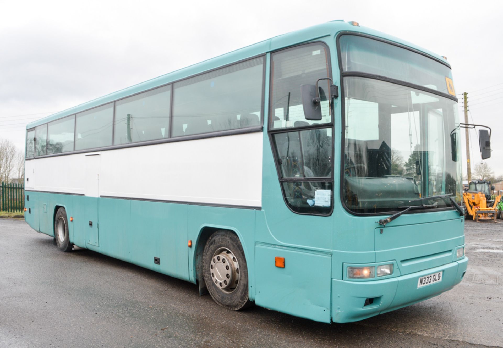 Volvo Plaxton 70 seat luxury coach  Registration Number: N333 GLO  Date or registration: 09/02/