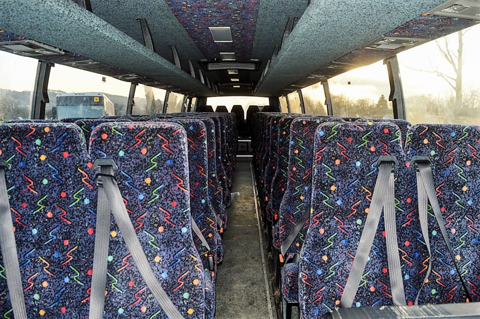 DAF Ikarus 70 seat luxury coach Registration Number: YJ51 EKK Date of Registration: 26/09/2001 MOT - Bild 7 aus 9