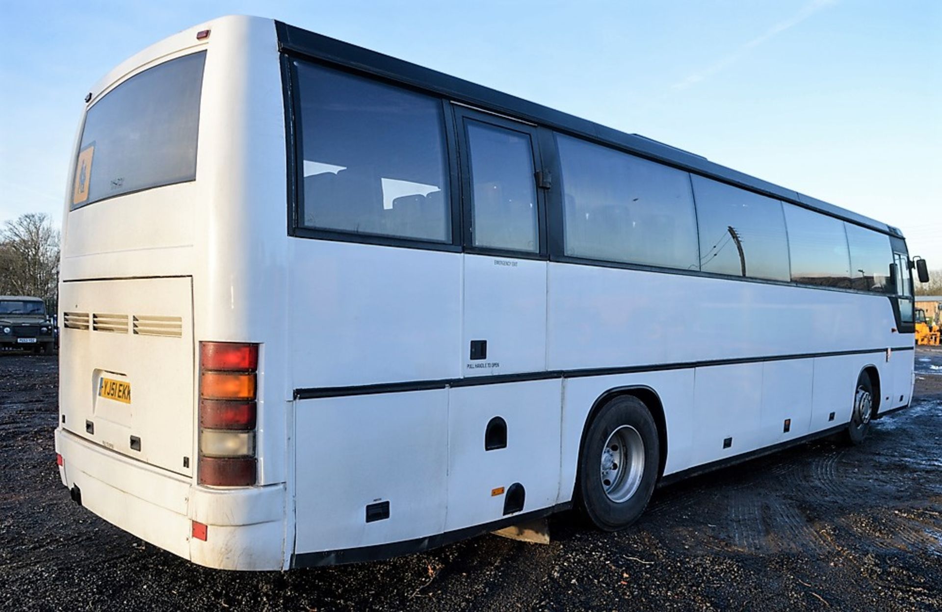 DAF Ikarus 70 seat luxury coach Registration Number: YJ51 EKK Date of Registration: 26/09/2001 MOT - Bild 3 aus 9