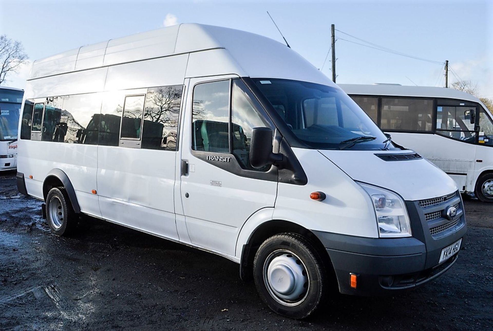 Ford Transit 135 T430 RWD 16 seat minibus Registration Number: YK14 HGU Date of Registration: 22/04 - Image 4 of 10