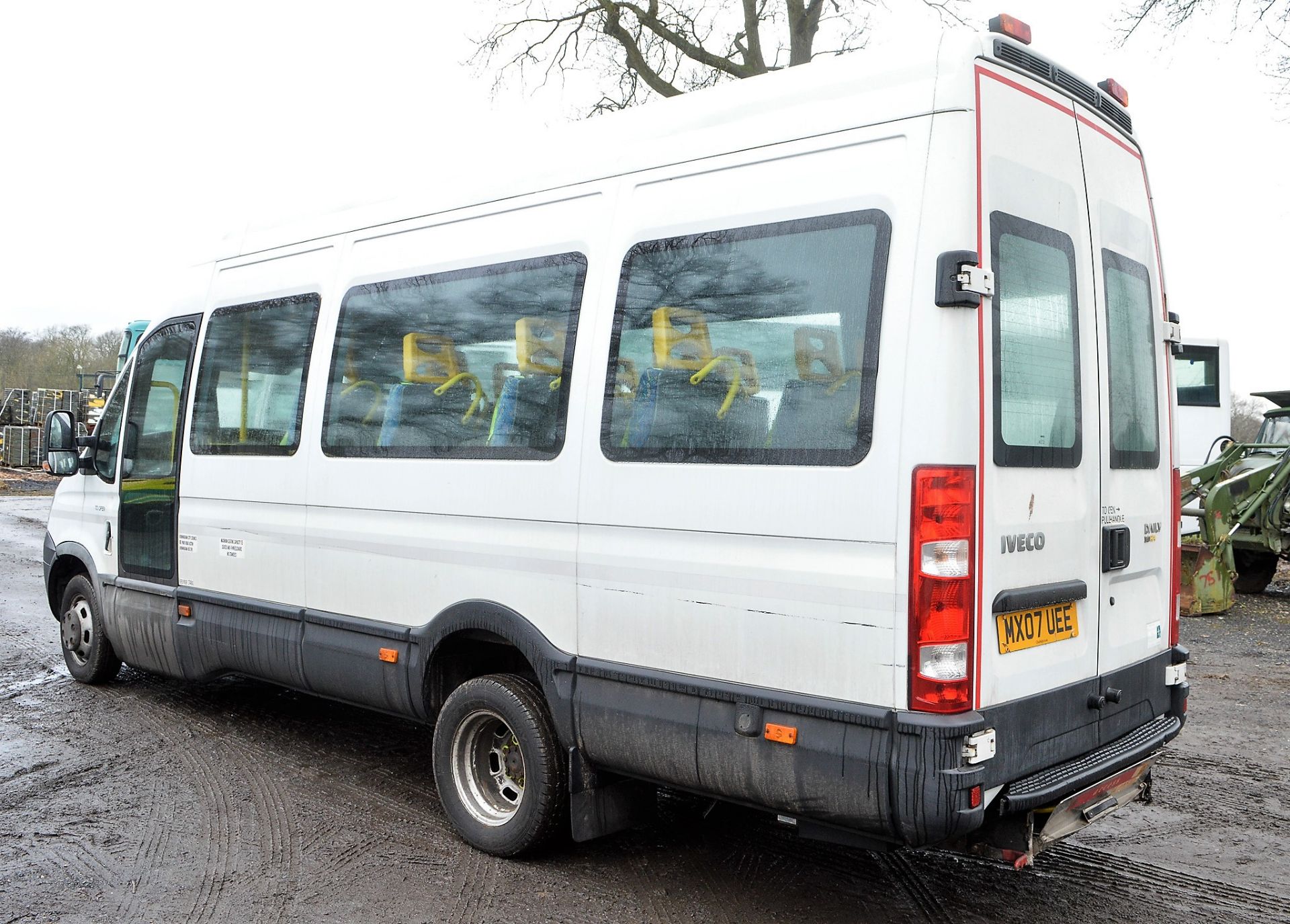 Iveco Daily 3.0 HPi 50C15 13 seat minibus Registration Number: MX07 UEE Date of Registration: 01/ - Image 4 of 9