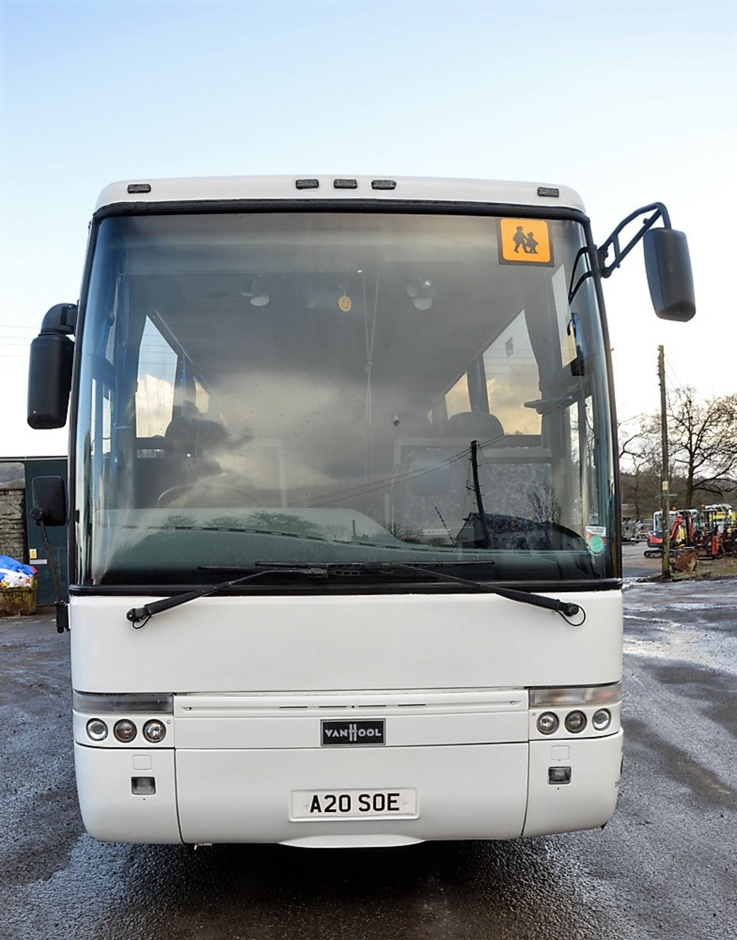 DAF Vanhool 50 seat luxury coach Registration Number: A20 SOE Date of Registration: 10/04/2002 MOT - Bild 5 aus 10