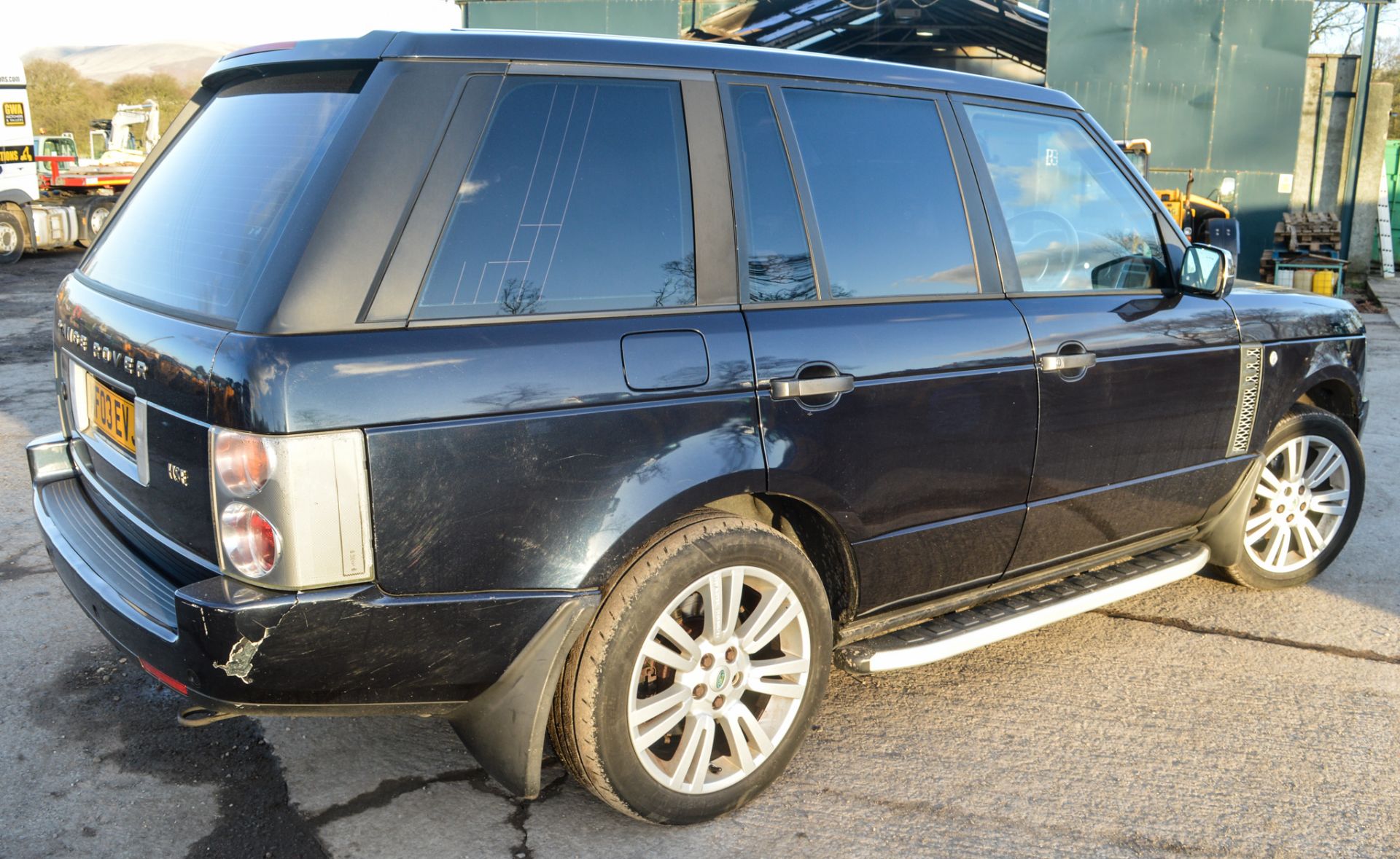 Range Rover HSE TD6 Auto diesel SUV  Registration Number: MF03 EVJ Date of Registration:14/03/2003 - Bild 4 aus 11