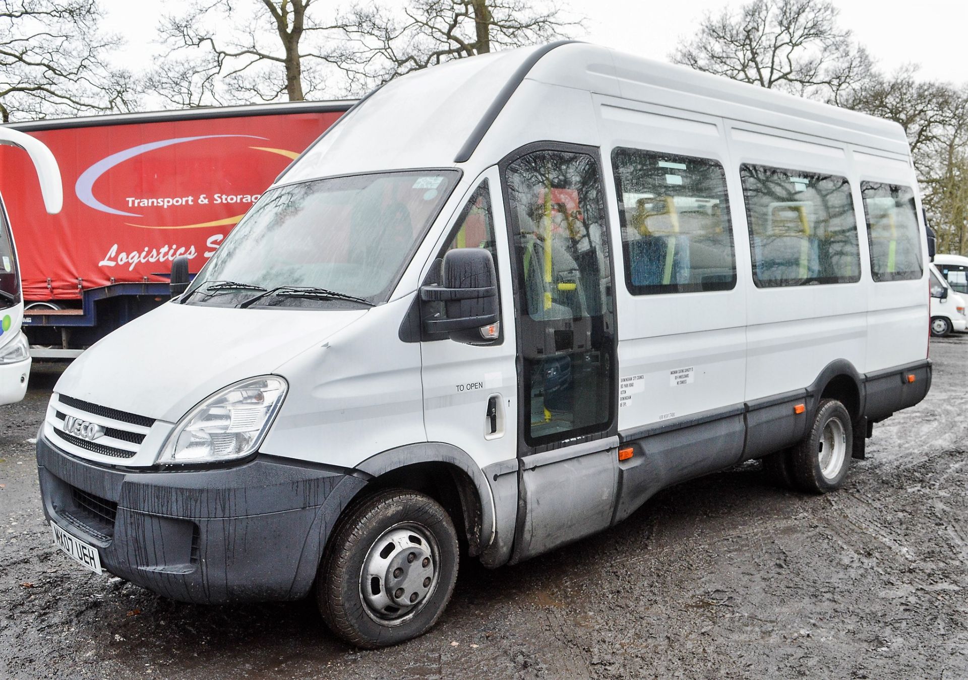 Iveco Daily 3.0 HPi 50C15 13 seat minibus Registration Number: MX07 UEH Date of Registration: 04/