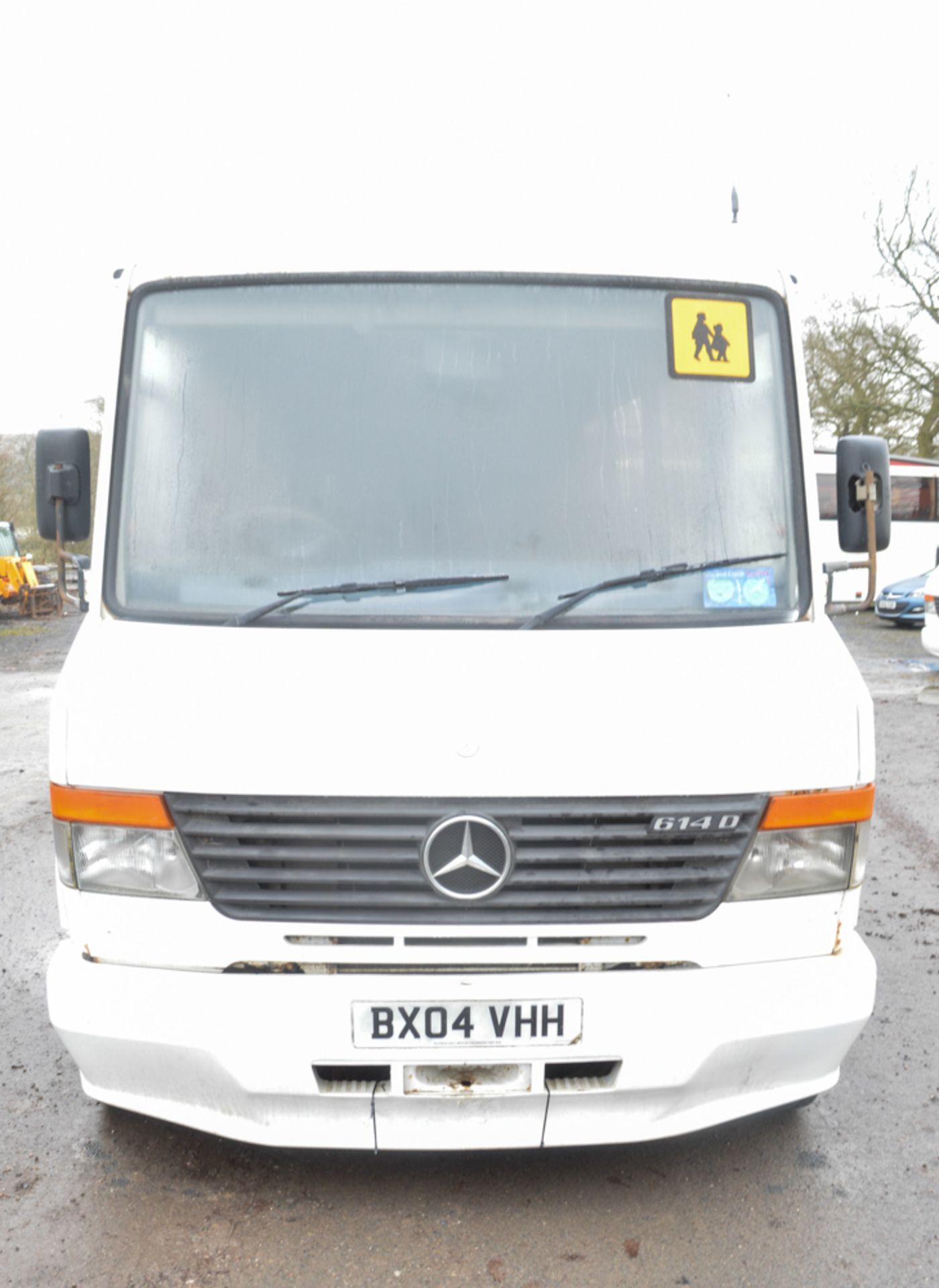 Mercedes Benz Vario 614 D 23 seat minibus  Registration Number: BX04 VHH Date of Registration: 09/0 - Image 5 of 9
