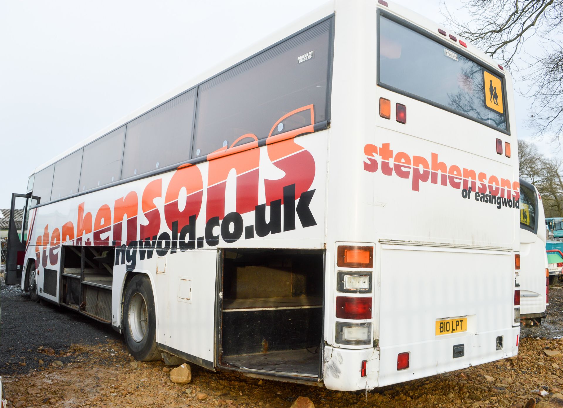 Volvo Plaxton 48 seat luxury coach Registration Number: B10 LPT Date of Registration: 16/04/1997 - Image 3 of 8