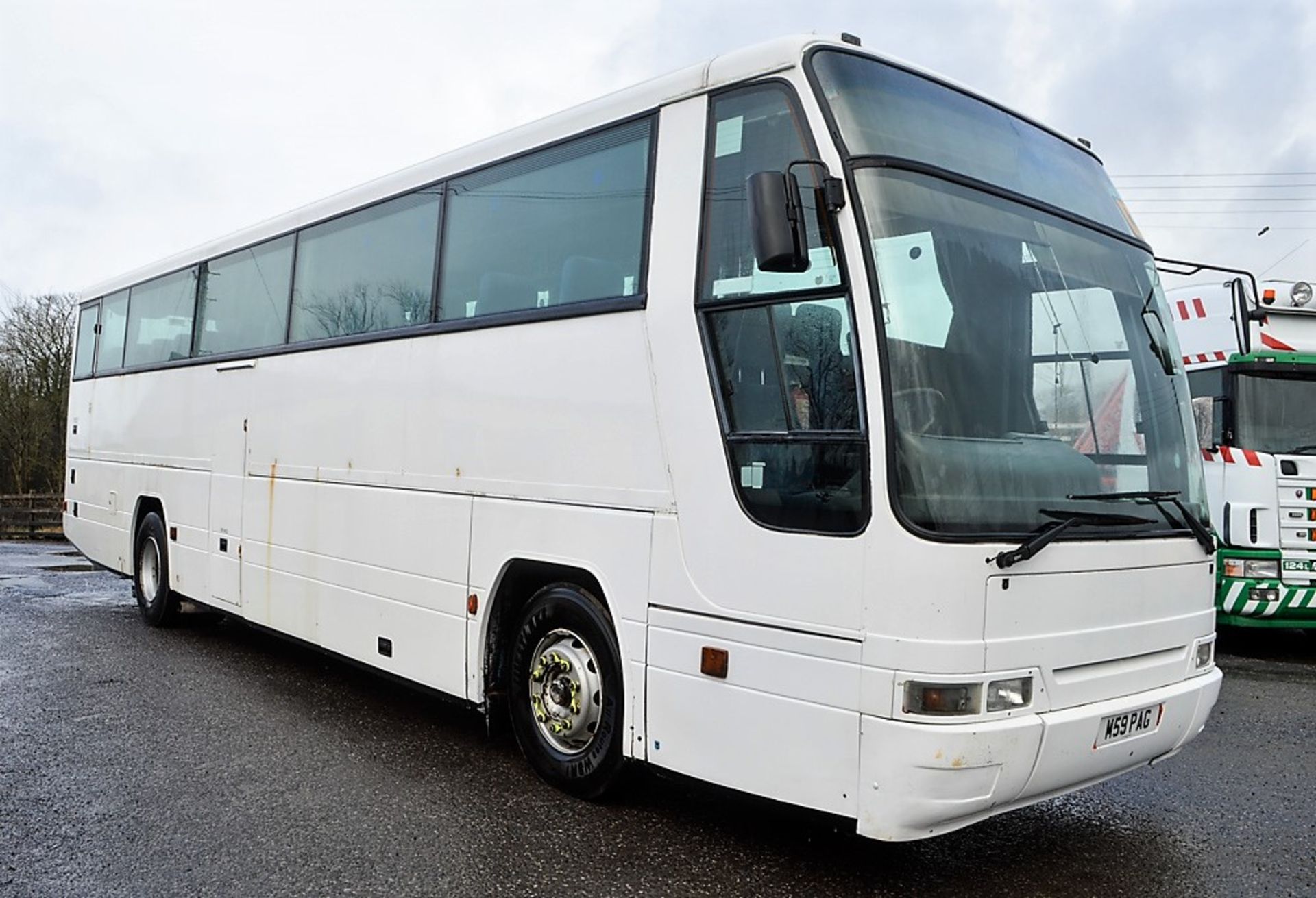 Volvo Plaxton 53 seat luxury coach Registration Number: M59 PAG Date of Registration: 06/03/1995 MOT