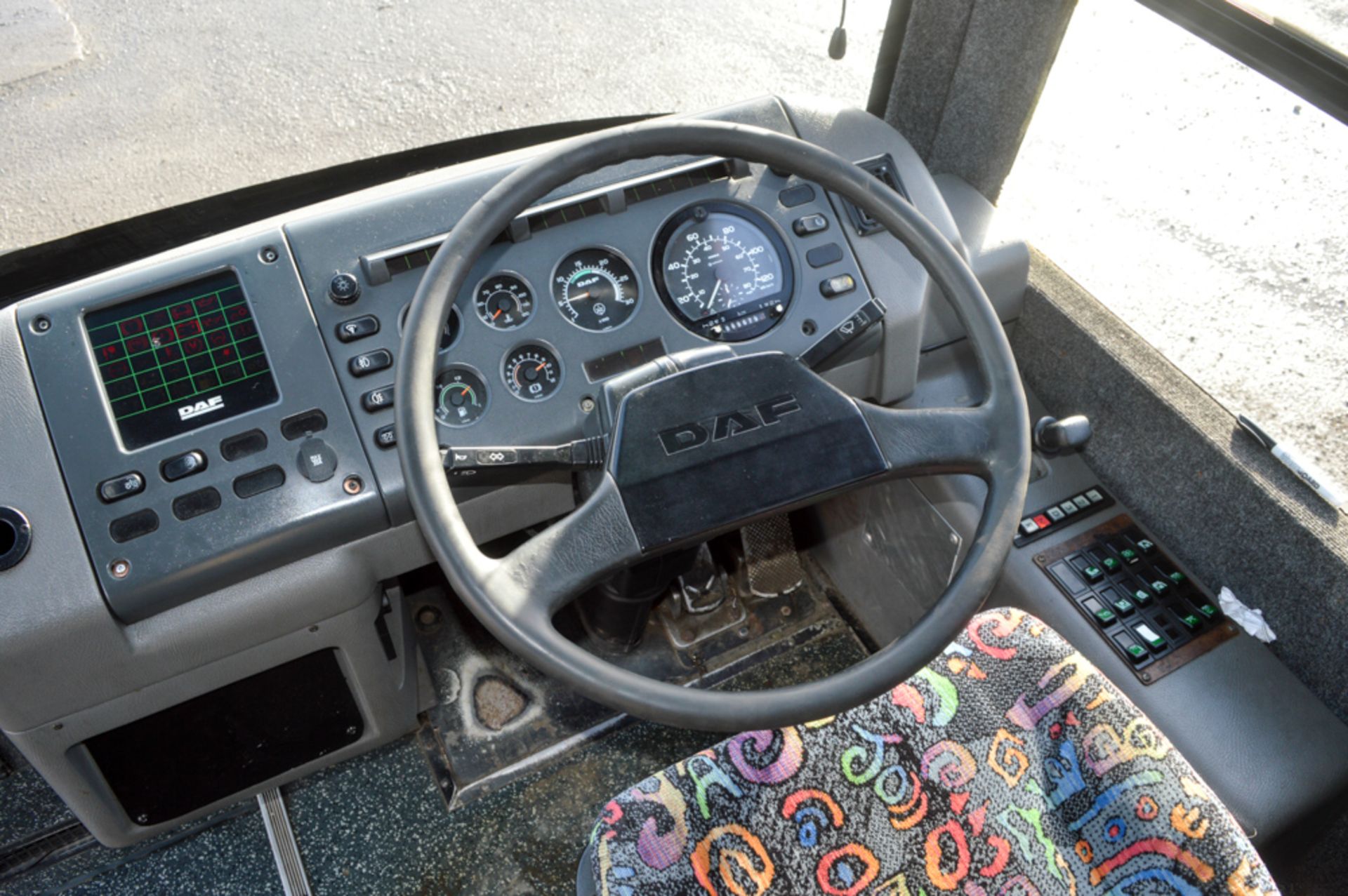 DAF Ikarus 55 seat luxury coach Registration Number: YJ51 ELU Date of Registration: 03/09/2001 MOT - Image 9 of 9
