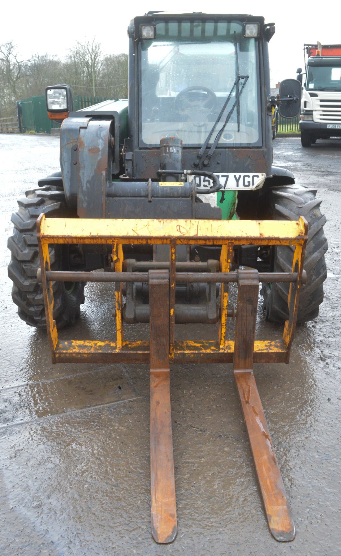 JCB 524-50 5 metre telescopic handler Year: 2008 S/N: 1418018 Recorded Hours: 2078 A503875 - Image 5 of 12