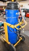 SPE 110v dust extraction unit **Damaged** A615183