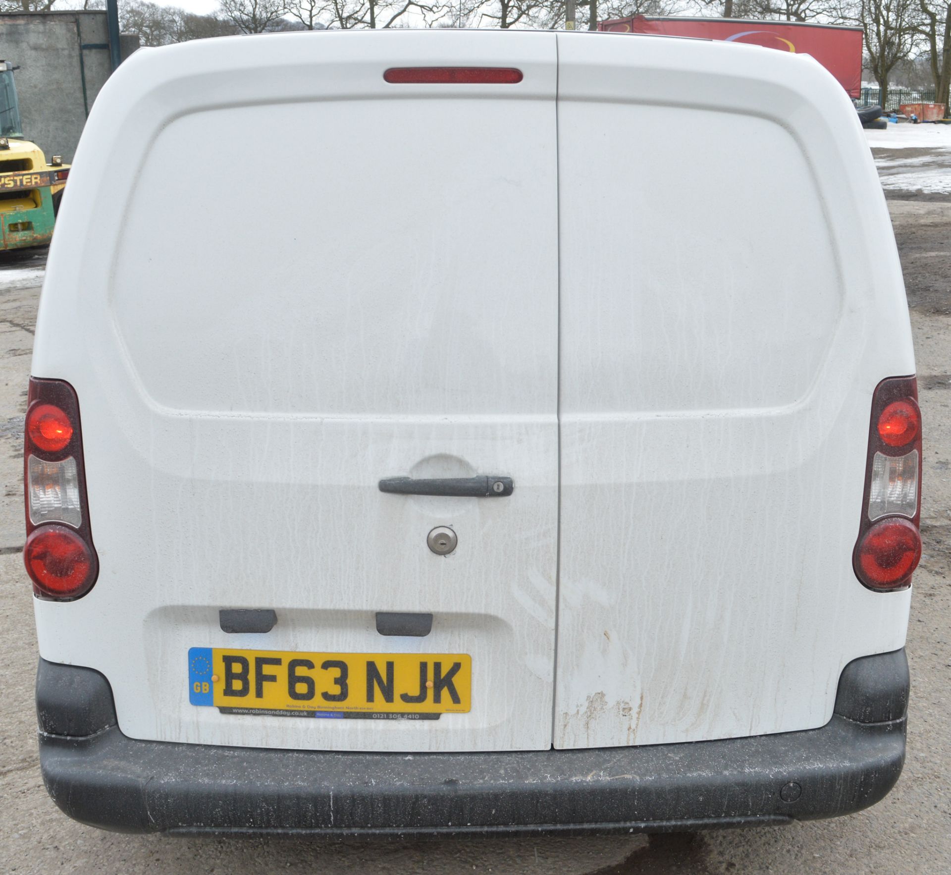 Peugeot Partner 625 Professional HDi panel van Registration Number: BF63 NJK Date of registration: - Image 5 of 9