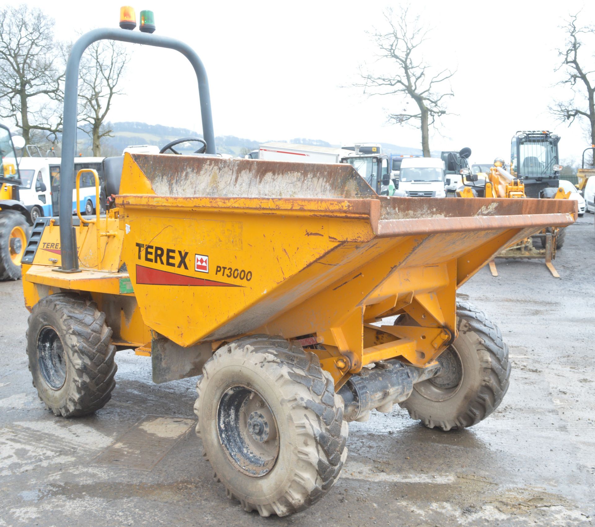 Benford Terex PT3000 3 tonne straight skip dumper Year: 2002 S/N: E207AR157 Recorded Hours: *Clock - Image 2 of 11