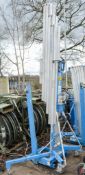 Genie SLA-25 material handler A610413