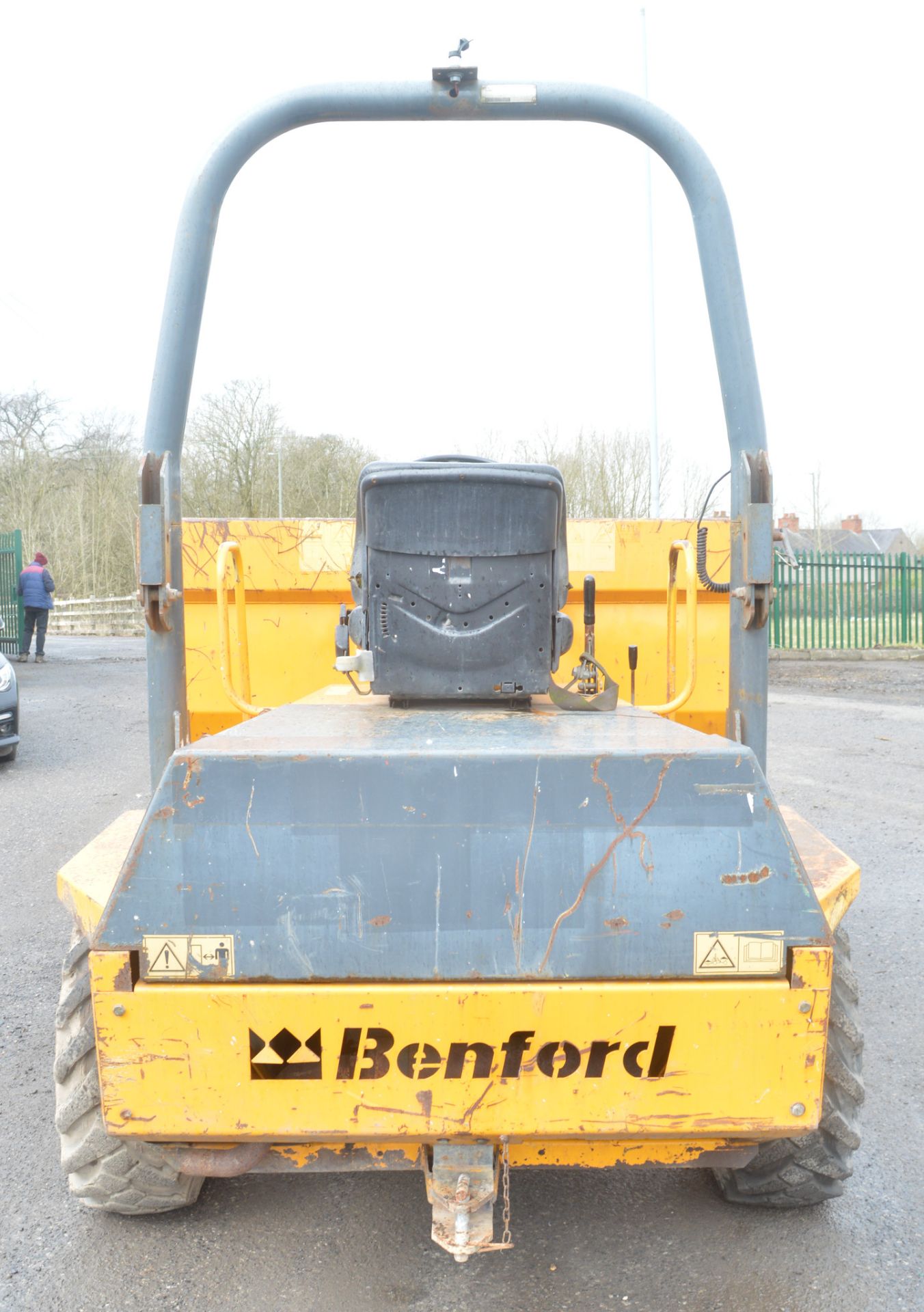 Benford Terex PT3000 3 tonne straight skip dumper  Year: 2004 S/N: E410AR343 Recorded hours: 2191 - Image 5 of 11