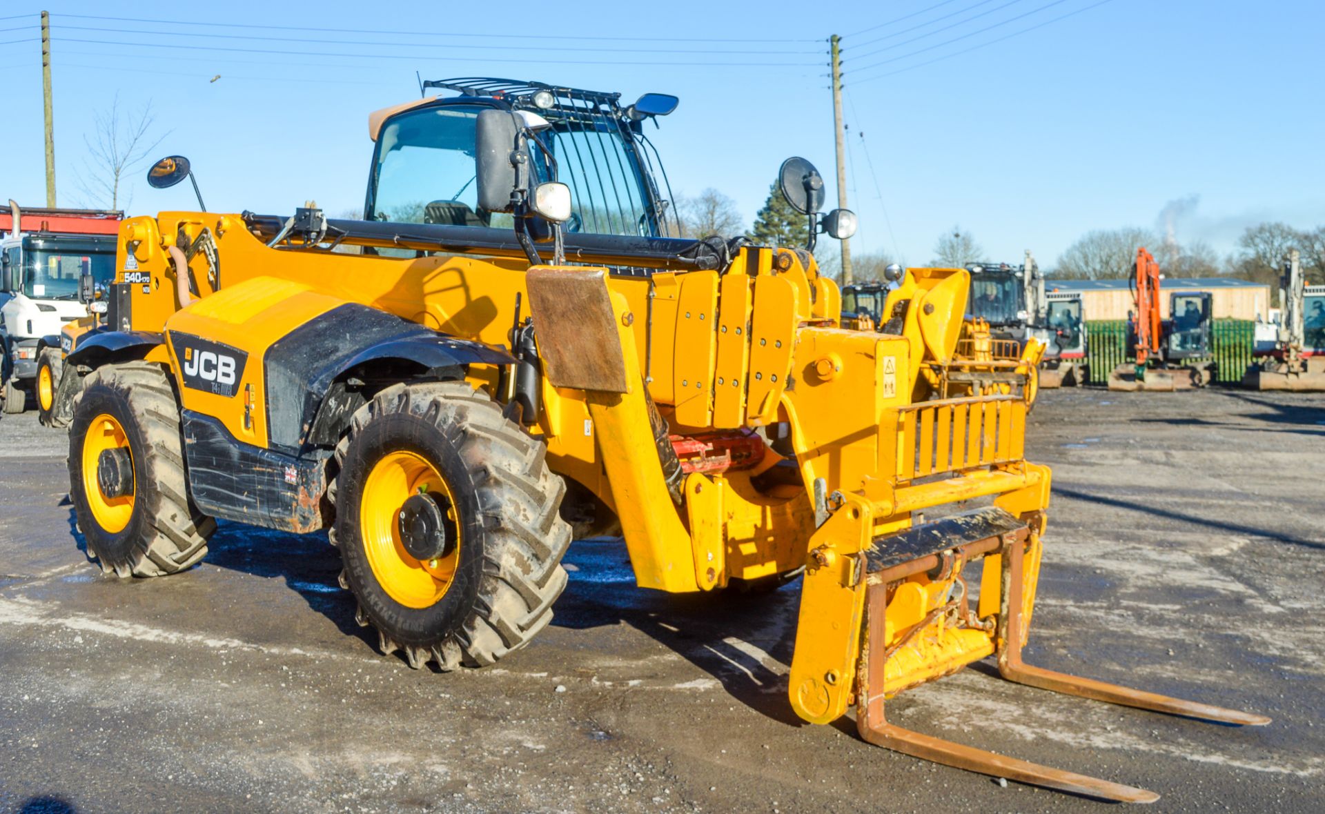 JCB 540-170 T4i 17 metre telescopic handler Year: 2014 S/N: 2337125 Recorded Hours: 6036 c/w - Image 4 of 13