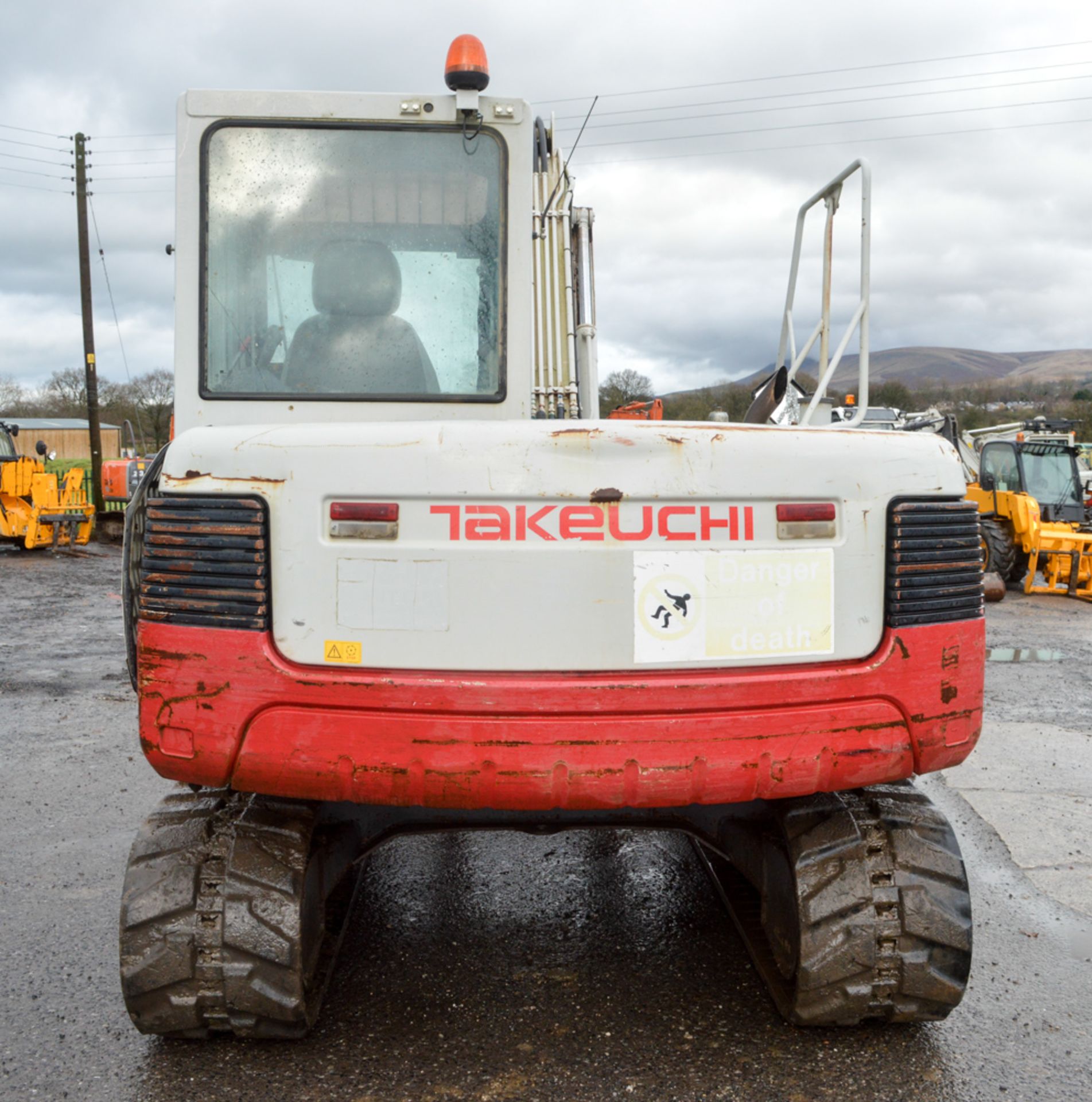 Takeuchi TB175 7.5 tonne rubber tracked excavator Year: 2010 S/N: 301657 Recorded Hours: Not - Image 6 of 12