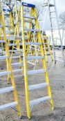 8 tread glass fibre framed step ladder  E001011