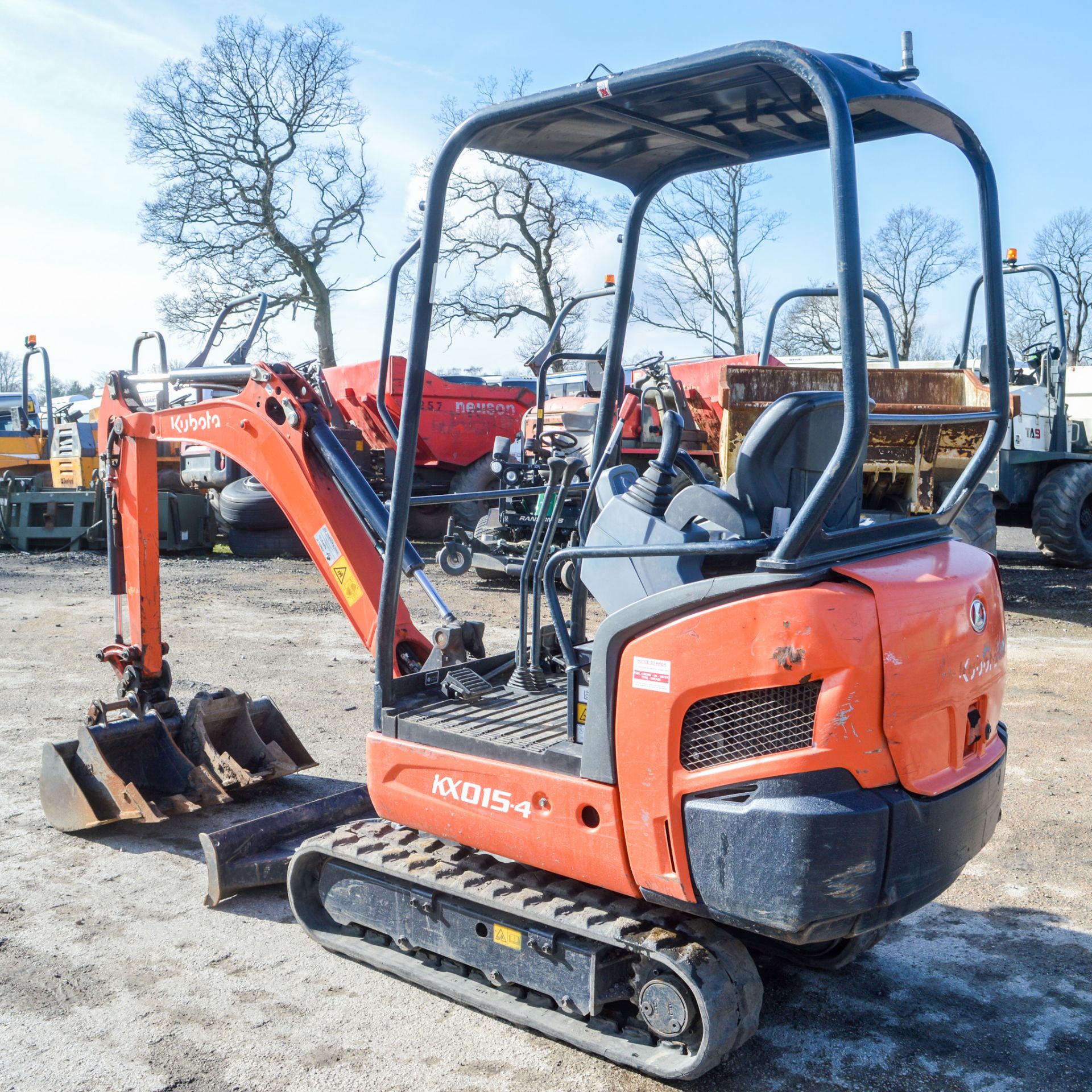 Kubota KX015.4 1.5 tonne rubber tracked excavator Year: 2015 S/N: 58748 Recorded Hours: 1056 - Image 2 of 11