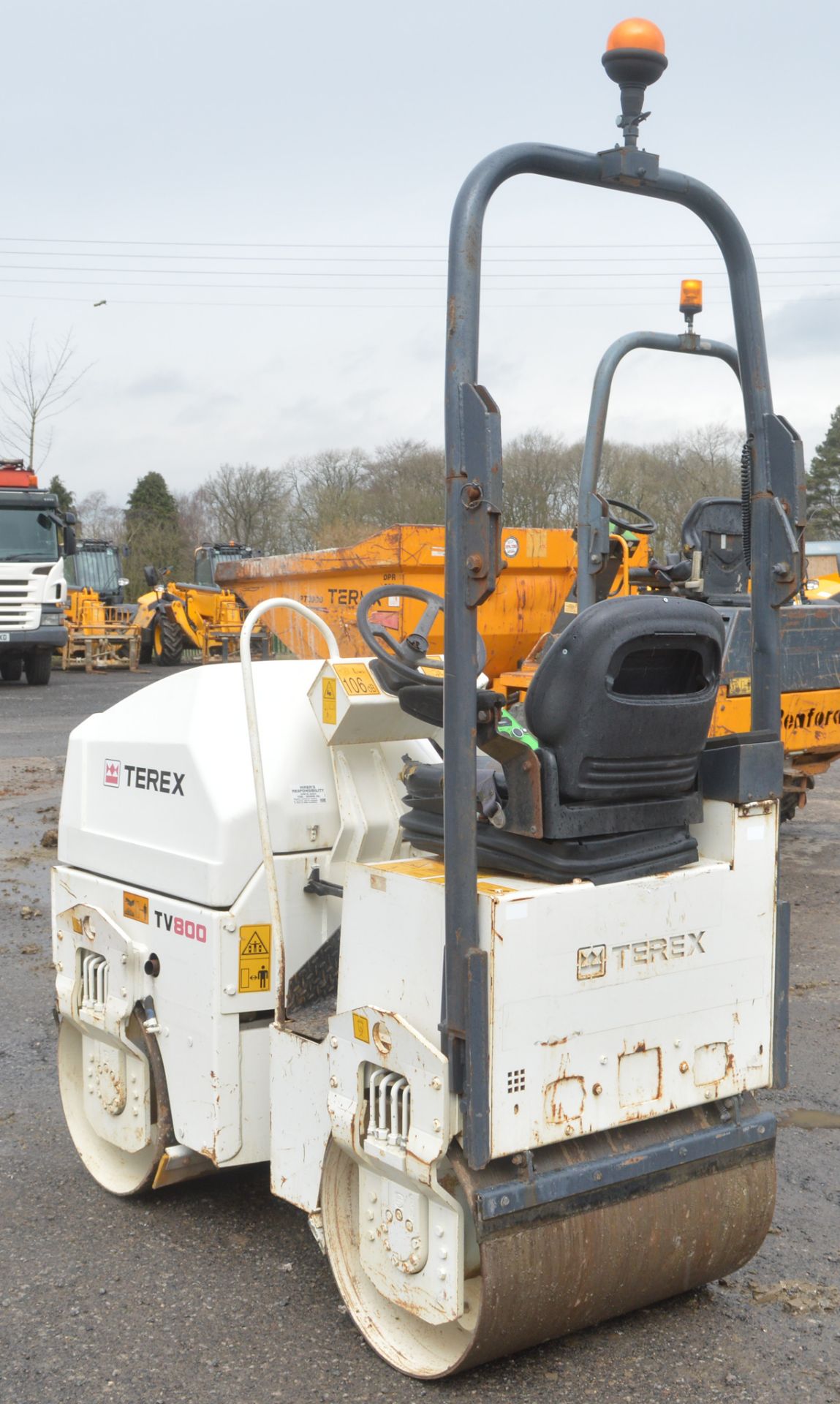 Benford Terex TV800 double drum ride on roller  Year: 2007 S/N: E706HU140  Recorded hours: 930 - Image 2 of 7