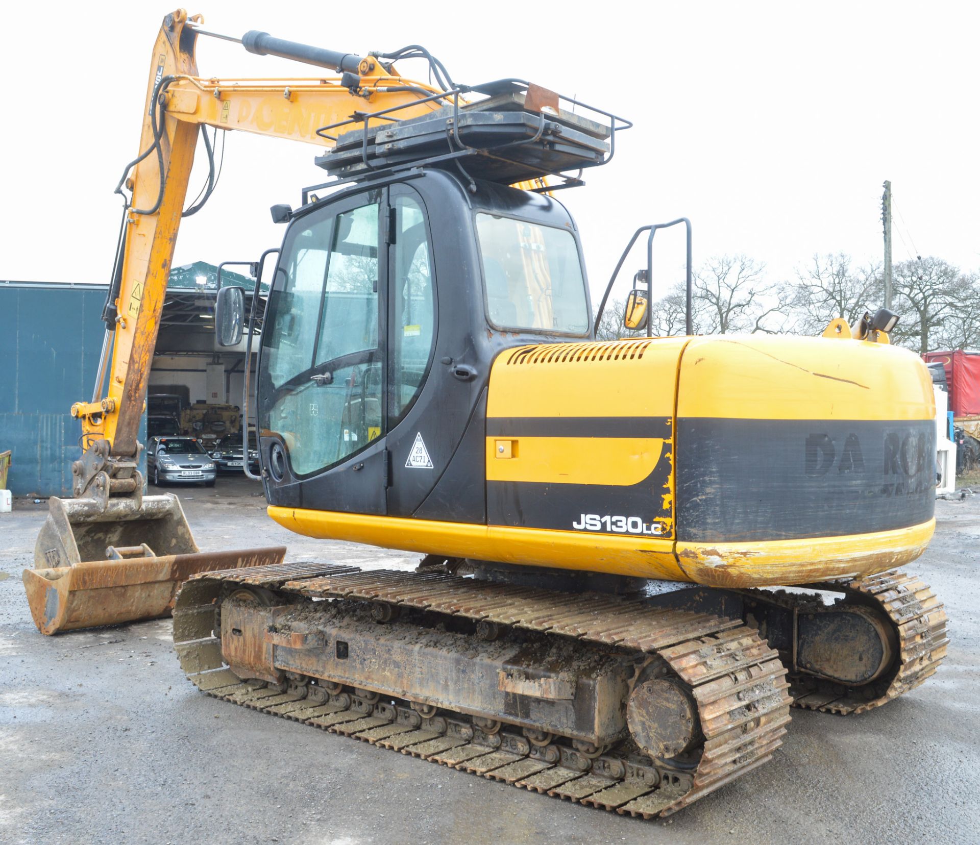 JCB JS130LC 13 tonne steel tracked excavator  Year: 2010 S/N: 01535498 Recorded hours: 5539 c/w 2 - Image 3 of 11