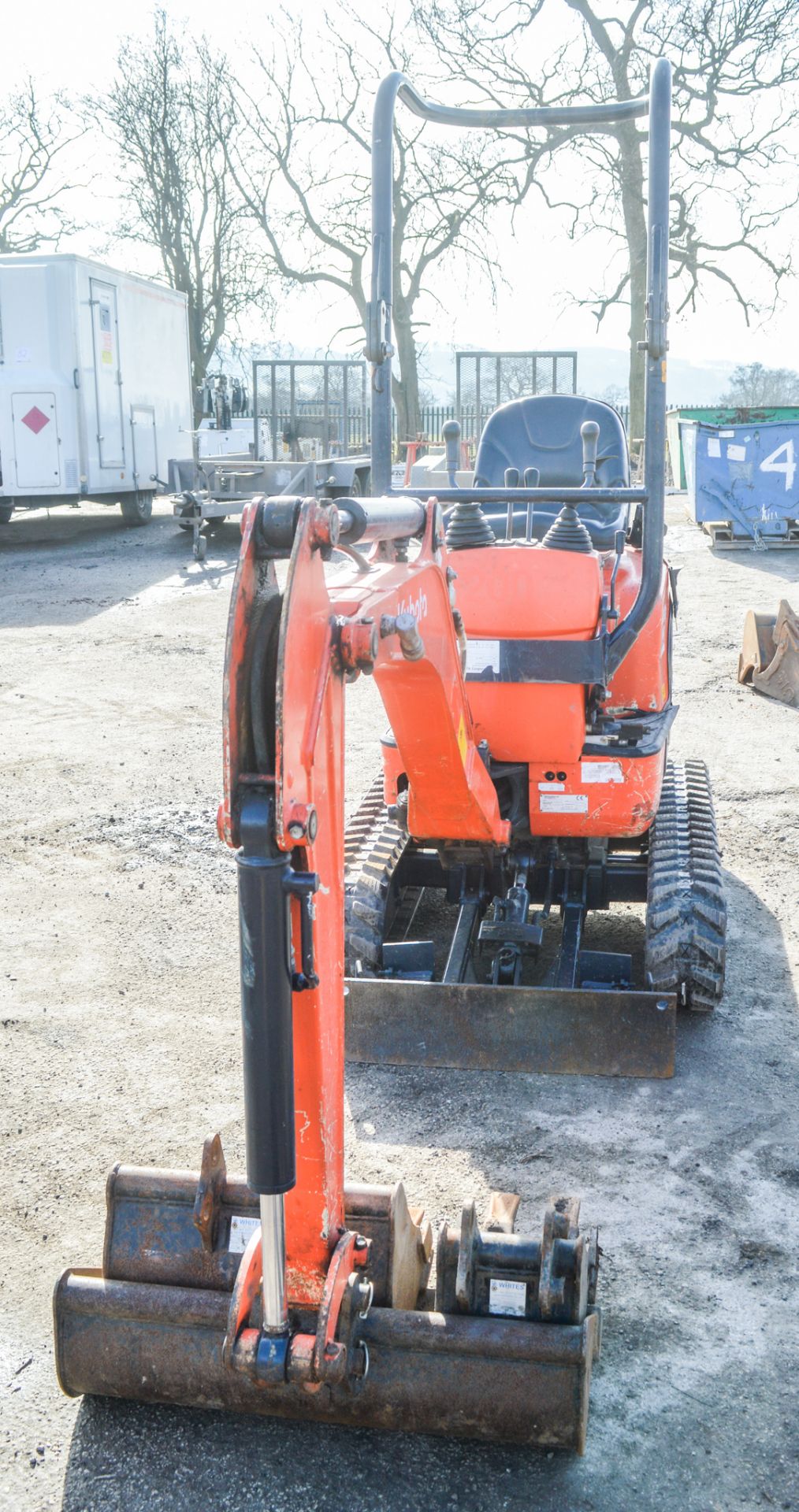 Kubota U10-3 0.8 tonne rubber tracked micro excavator Year: 2015 S/N: 25023 Recorded Hours: 1030 - Image 5 of 11