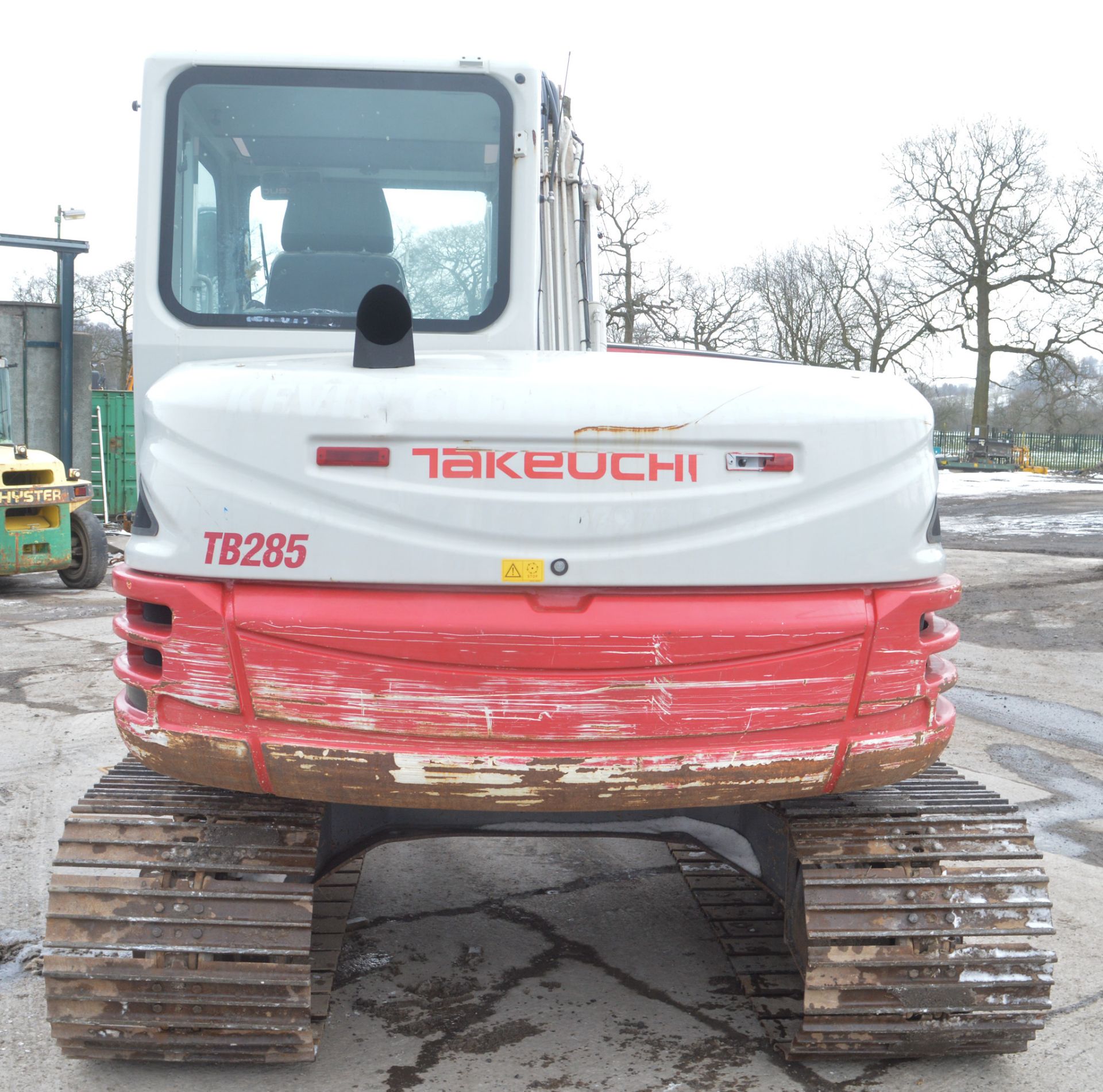 Takeuchi TB285 8.5 tonne steel tracked midi excavator Year: 2013 S/N: 185001002 - Image 3 of 11