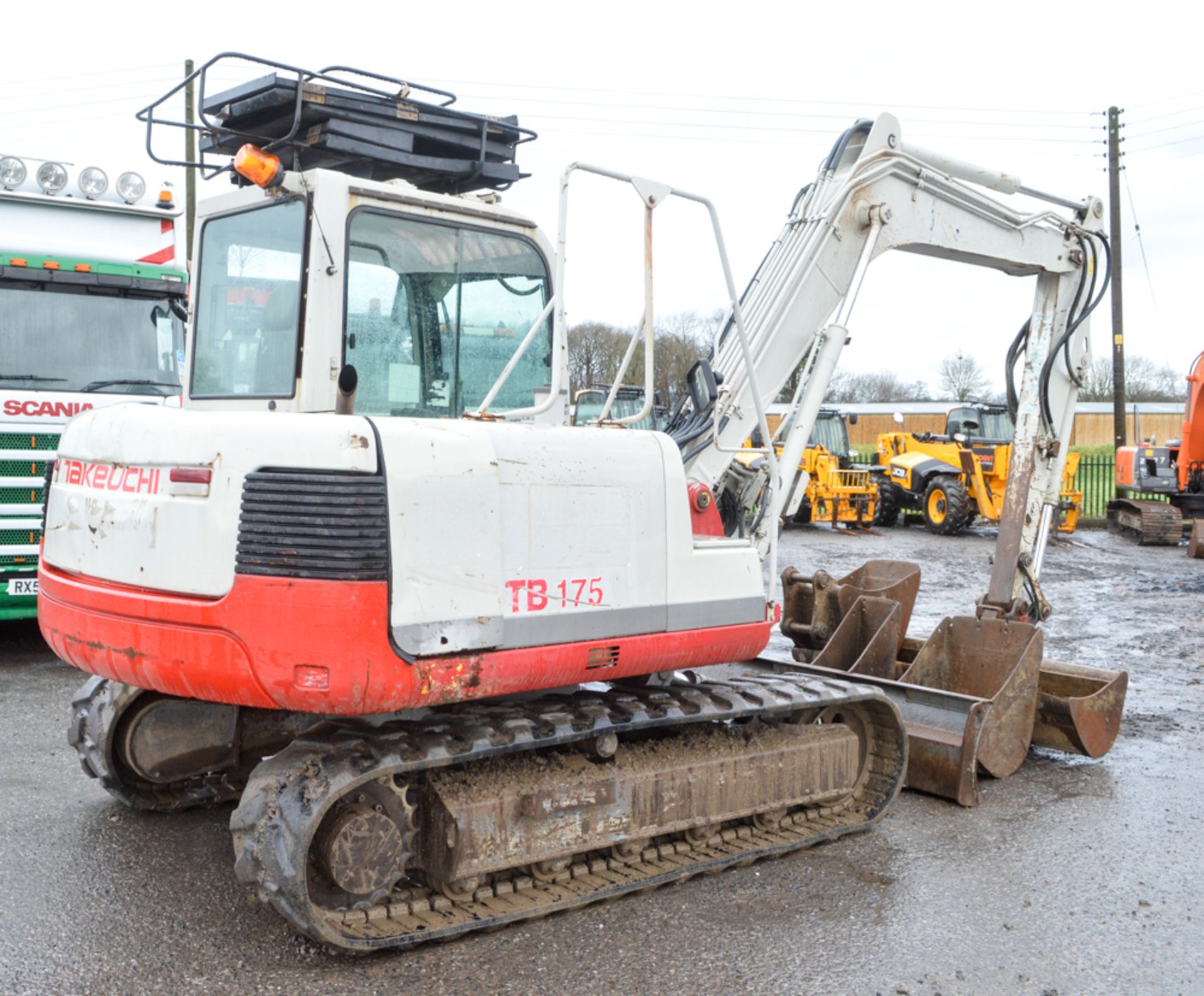 Takeuchi TB175 7.5 tonne rubber tracked excavator Year: 2010 S/N: 301434 Recorded Hours: 6344 blade, - Image 3 of 12