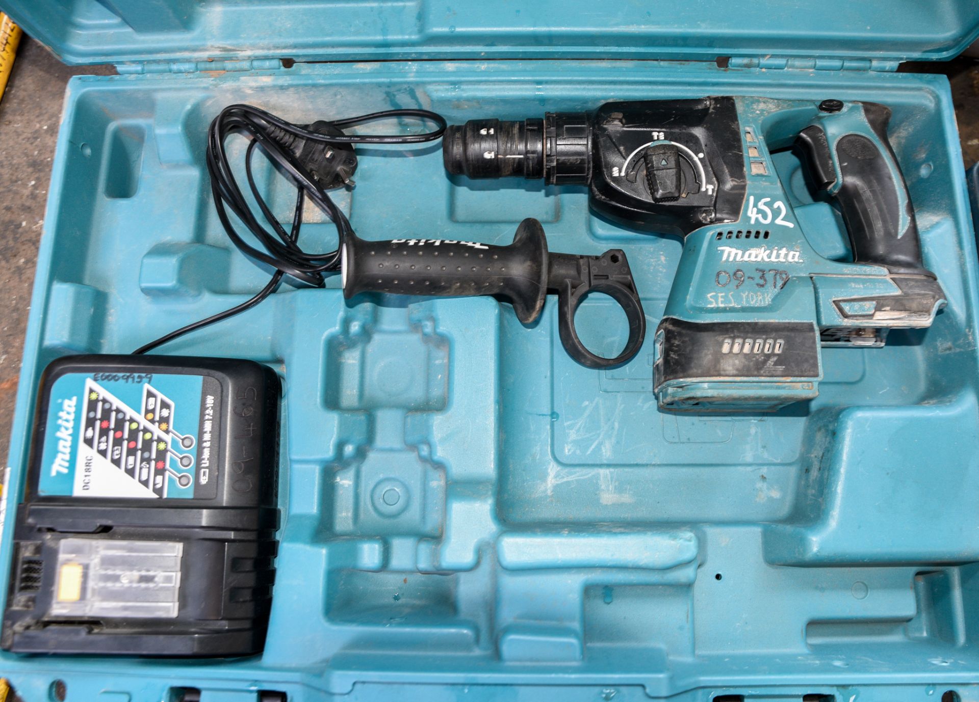 Makita 18v cordless SDS hammer drill c/w charger & carry case **No battery** 09-379