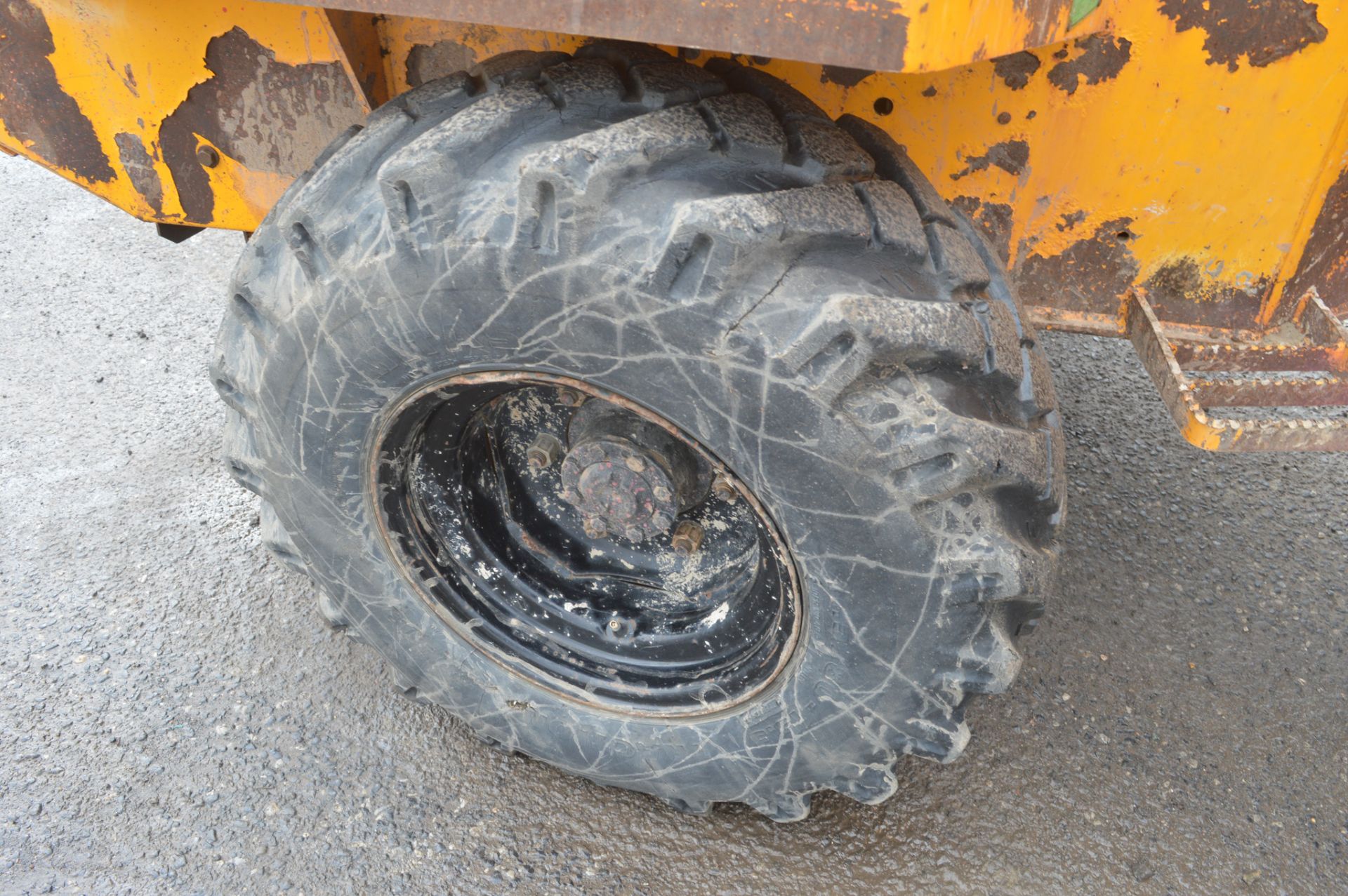 Benford Terex PT3000 3 tonne straight skip dumper  Year: 2004 S/N: E410AR343 Recorded hours: 2191 - Image 7 of 11