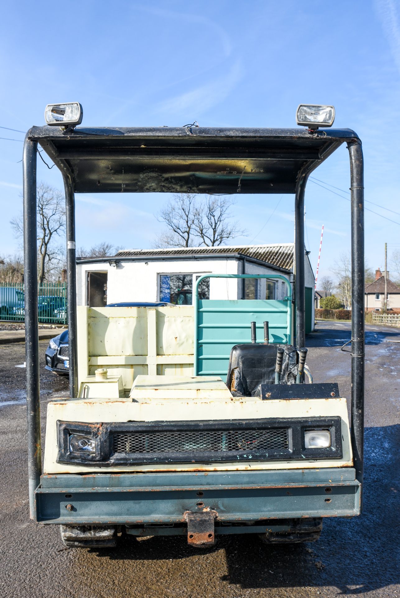 Yanmar C30 3 tonne rubber tracked dumper Year: 1998 S/N: 22426 Recorded Hours: 1444 - Image 5 of 9