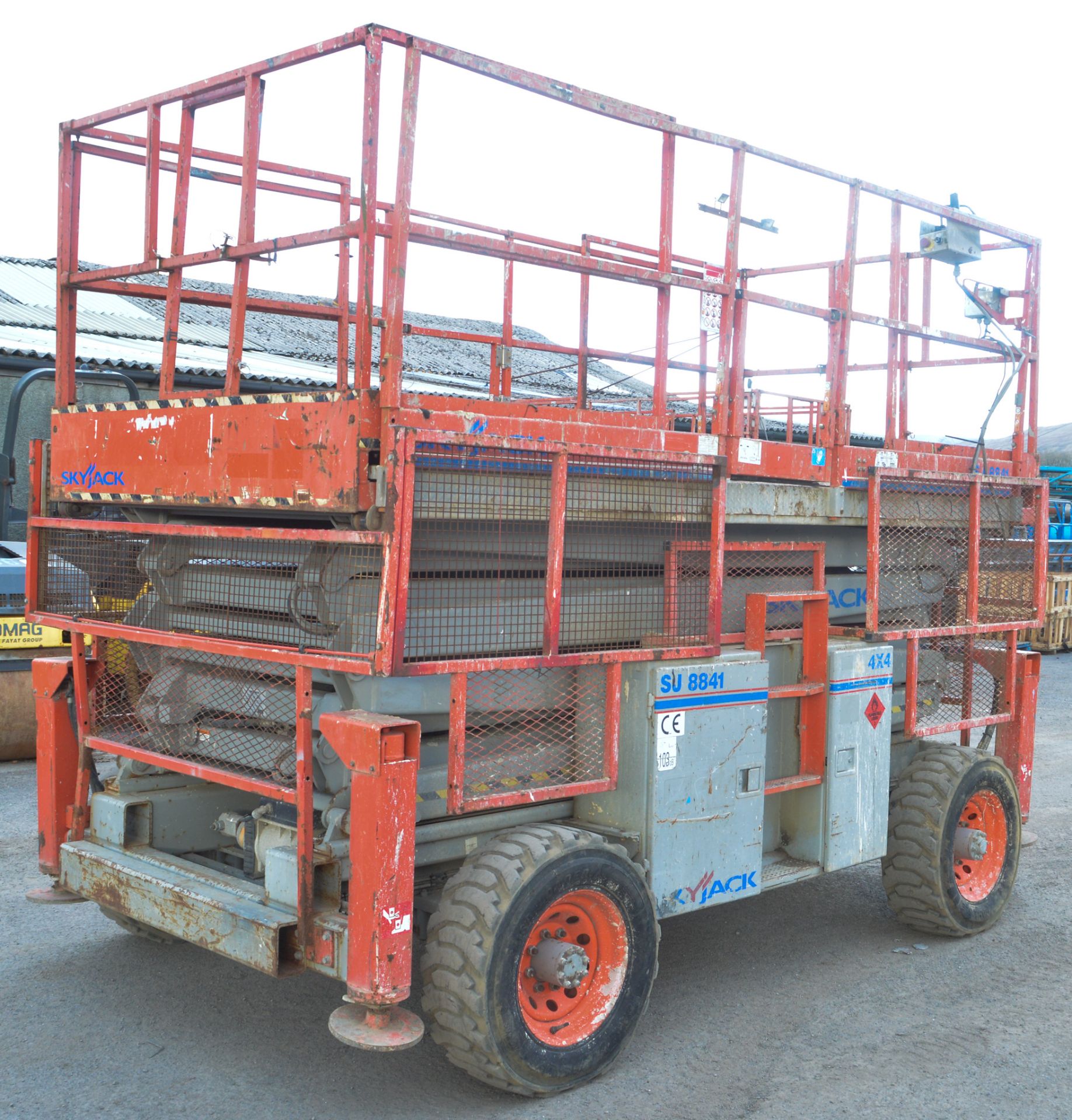 Skyjack SJ881 RT 40 ft 4WD diesel driven scissor lift access platform Year: 2008 S/N: 40000473