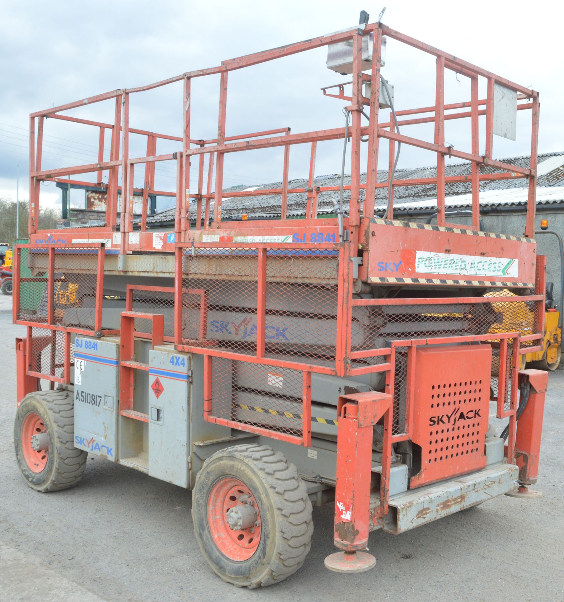 Skyjack SJ881 RT 40 ft 4WD diesel driven scissor lift access platform Year: 2008 S/N: 40000457 - Image 3 of 12