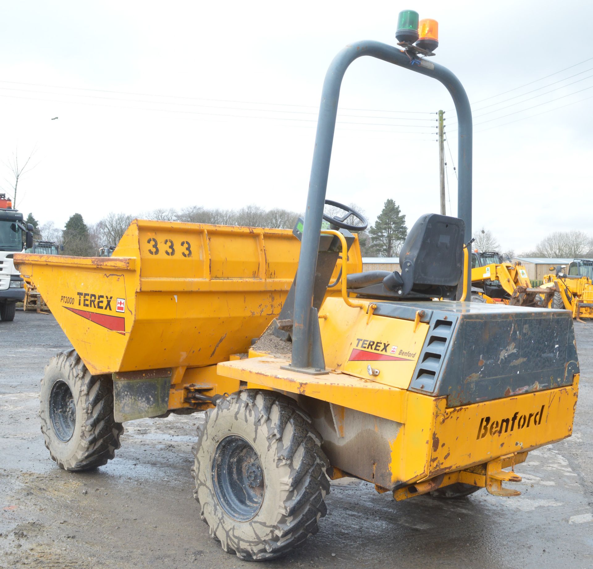 Benford Terex PT3000 3 tonne straight skip dumper Year: 2002 S/N: E207AR157 Recorded Hours: *Clock - Image 4 of 11