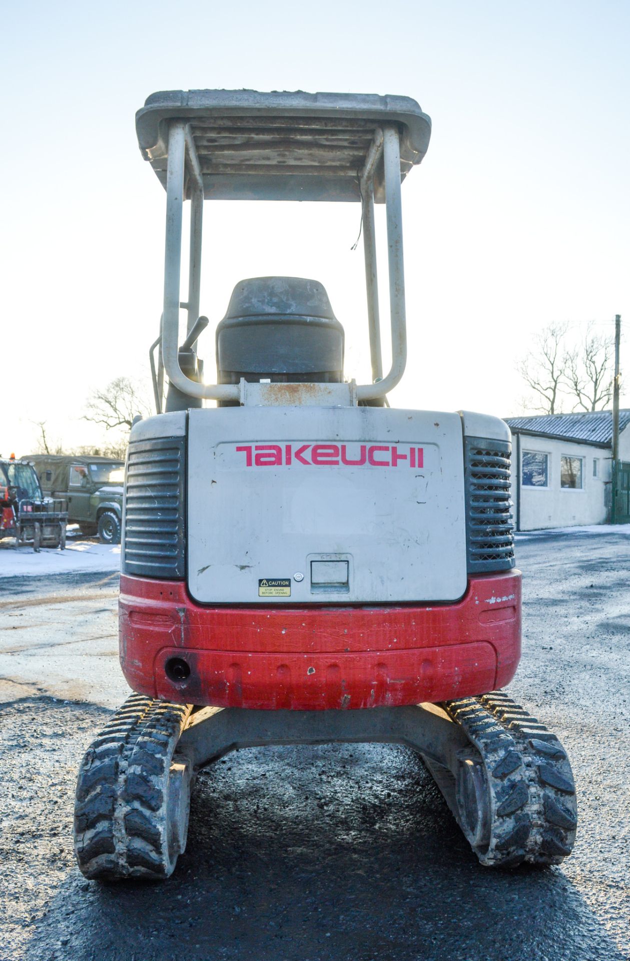Takeuchi TB23R 2.3 tonne rubber tracked mini excavator Year: 2007 S/N: 12300872 Recorded hours: - Image 6 of 11