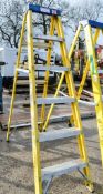 6 tread glass fibre framed step ladder 011-028