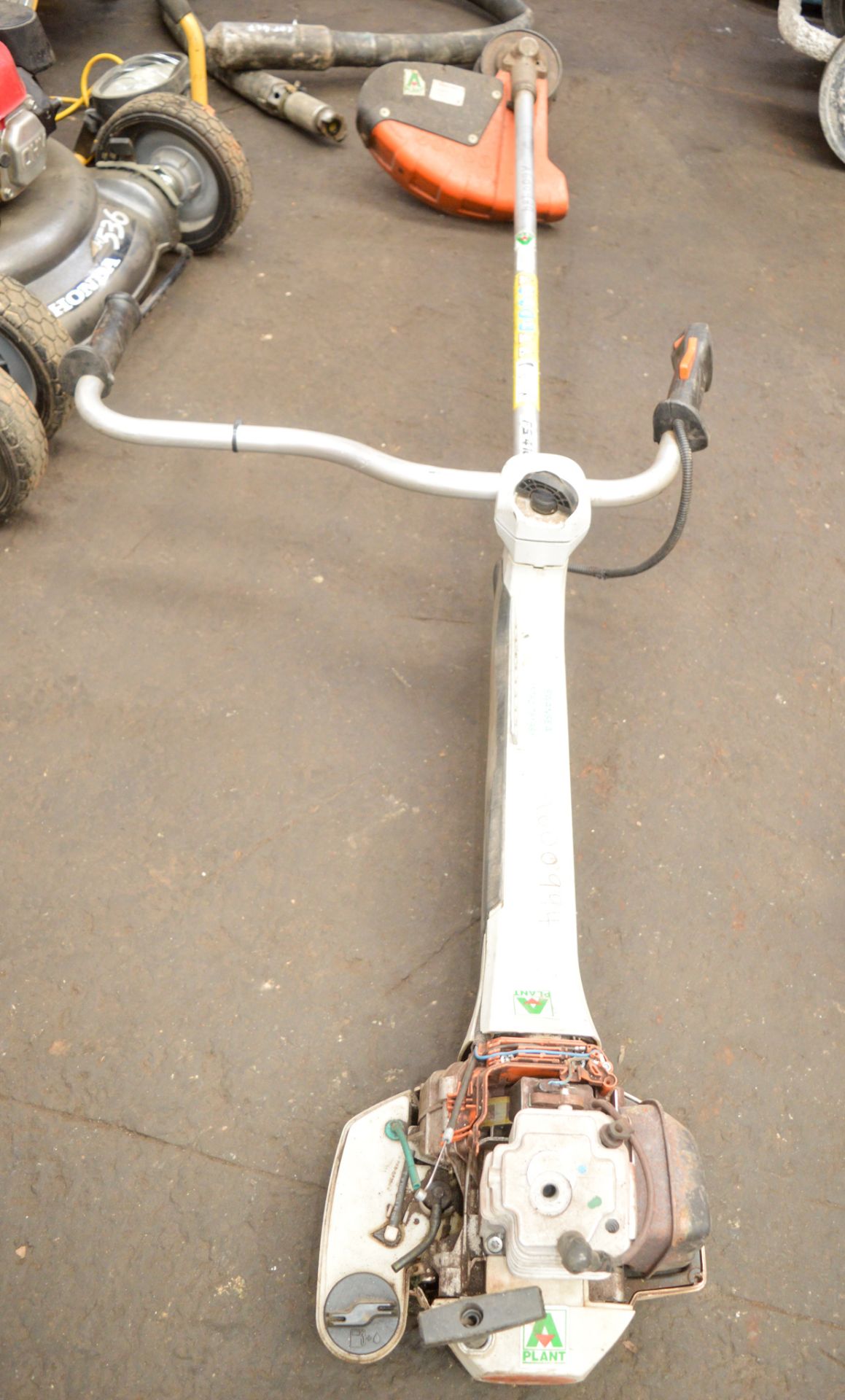 Stihl FS410C petrol driven strimmer **Engine parts missing** A600994