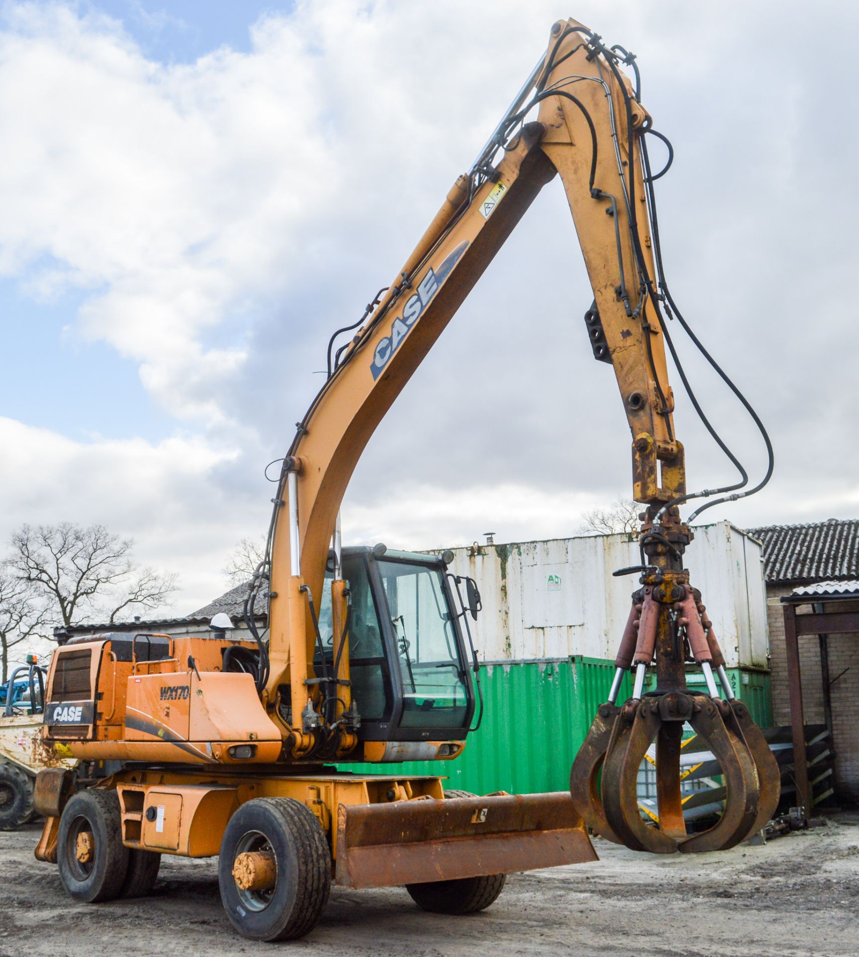 Case W170 17 tonne wheeled excavator Year: 2003 S/N: 232676 Recorded Hours: 10580 blade, piped & - Image 2 of 10