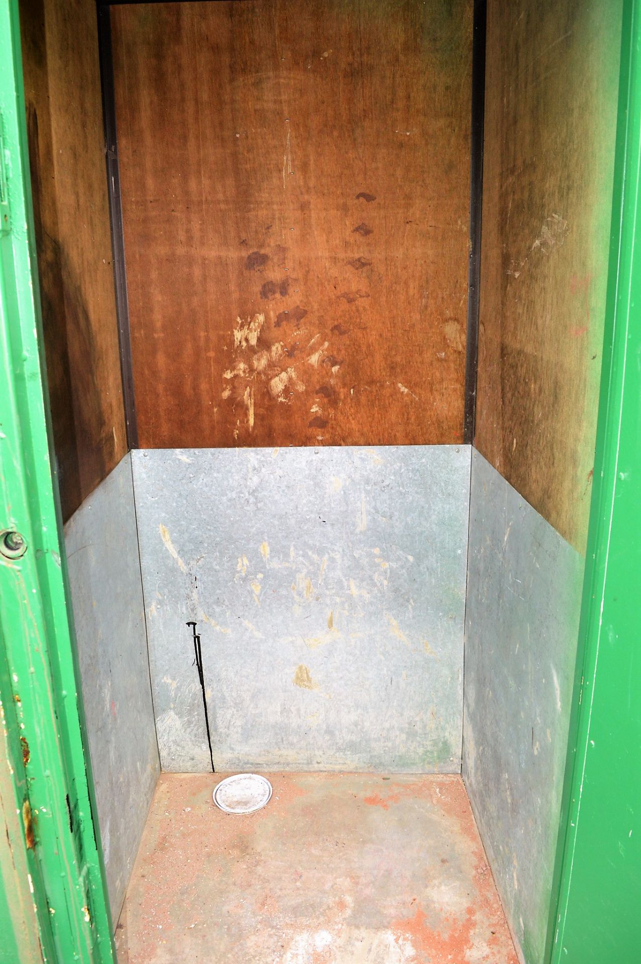 21 ft x 9 ft steel anti vandal welfare site unit comprising of: canteen area, toilet, drying - Image 8 of 10